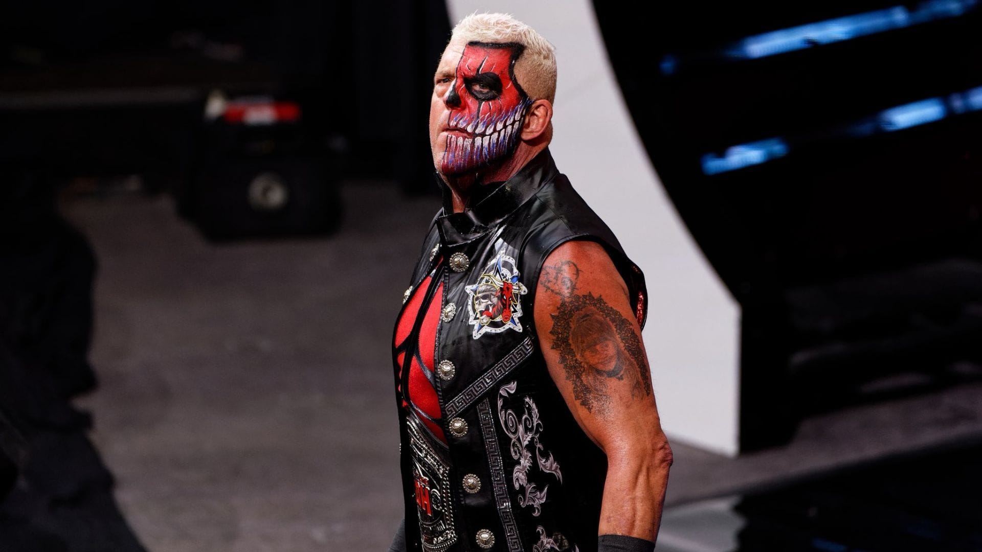 “Soon”- Dustin Rhodes posts a cryptic message concerning WWE Hall of Famer’s son