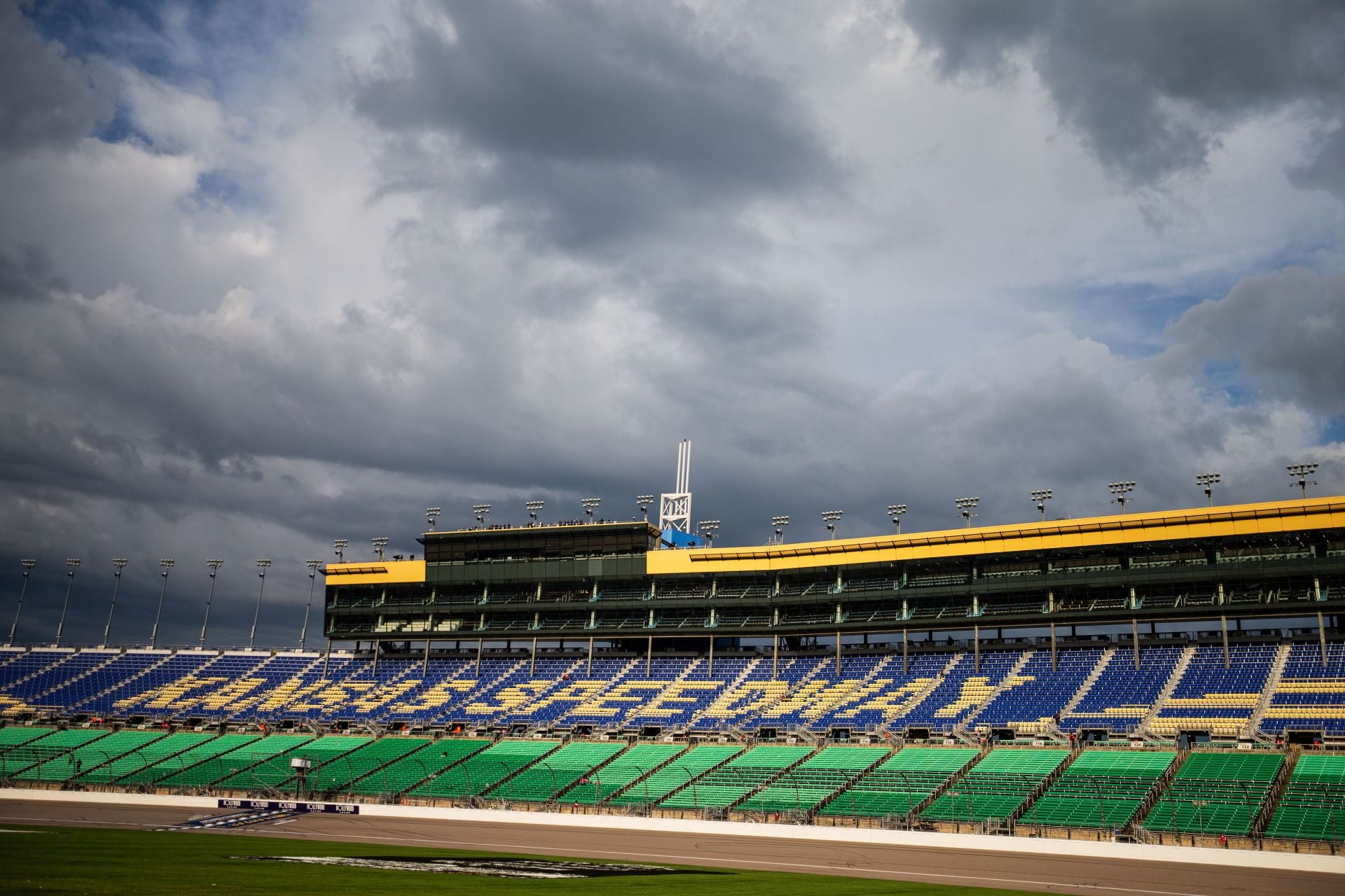 NASCAR at Kansas Lineup 2026: Starting Order & Pole for 2026 Hollywood Casino 400