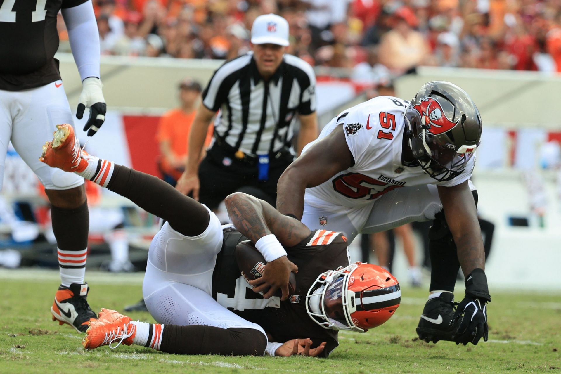 Browns insider Mary Kay Cabot torches Deshaun Watson and Co. for "giving away" a "winnable" game as Baker Mayfield struggles