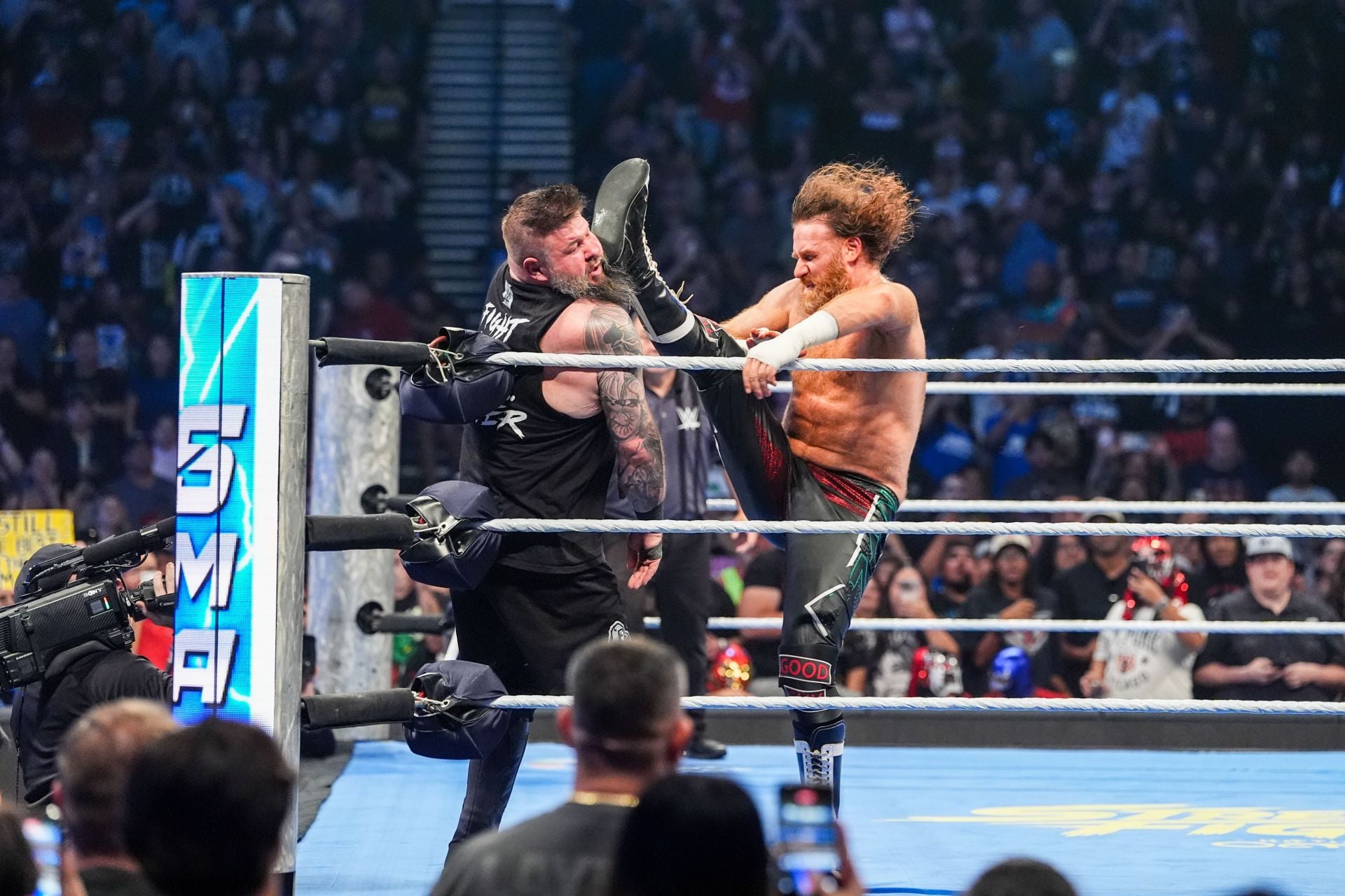 REPORT: WWE official blamed for Kevin Owens' botch, "got confused"