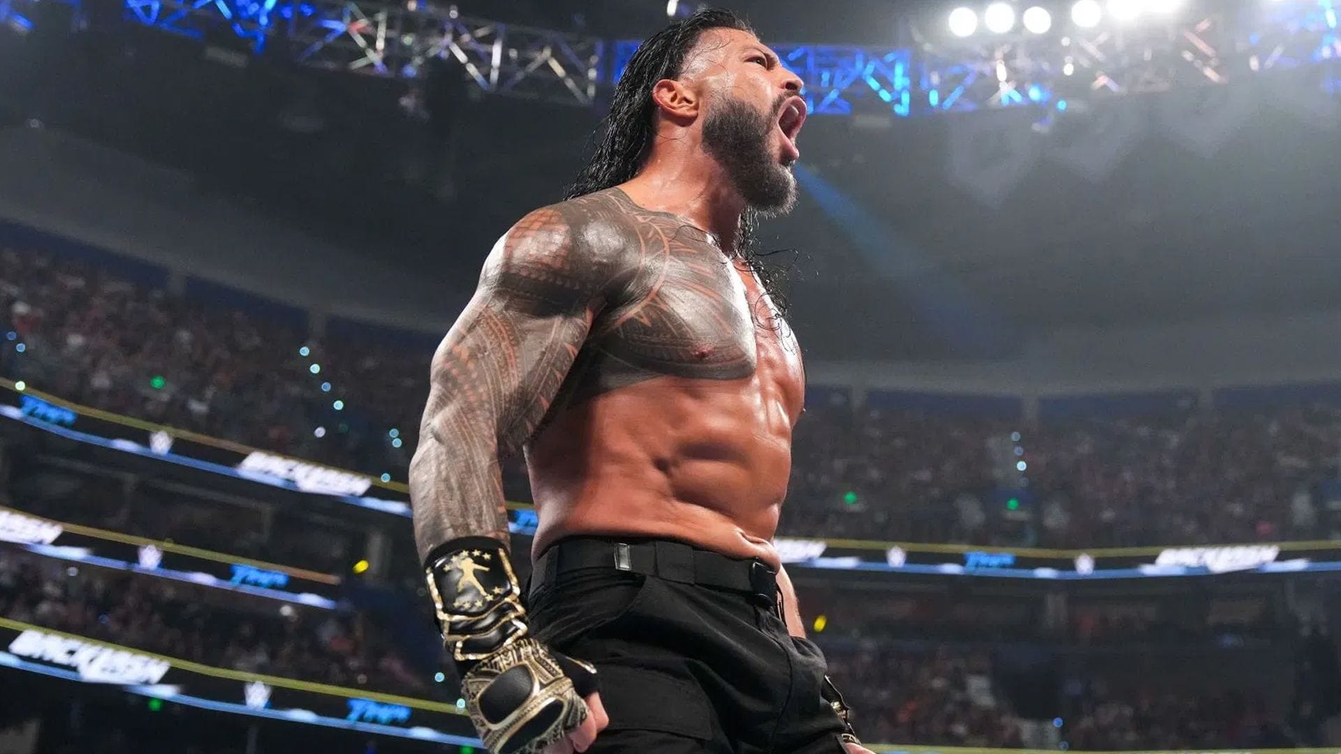 4 Actions Roman Reigns can take against Royce Keys & OTM after the warning shot