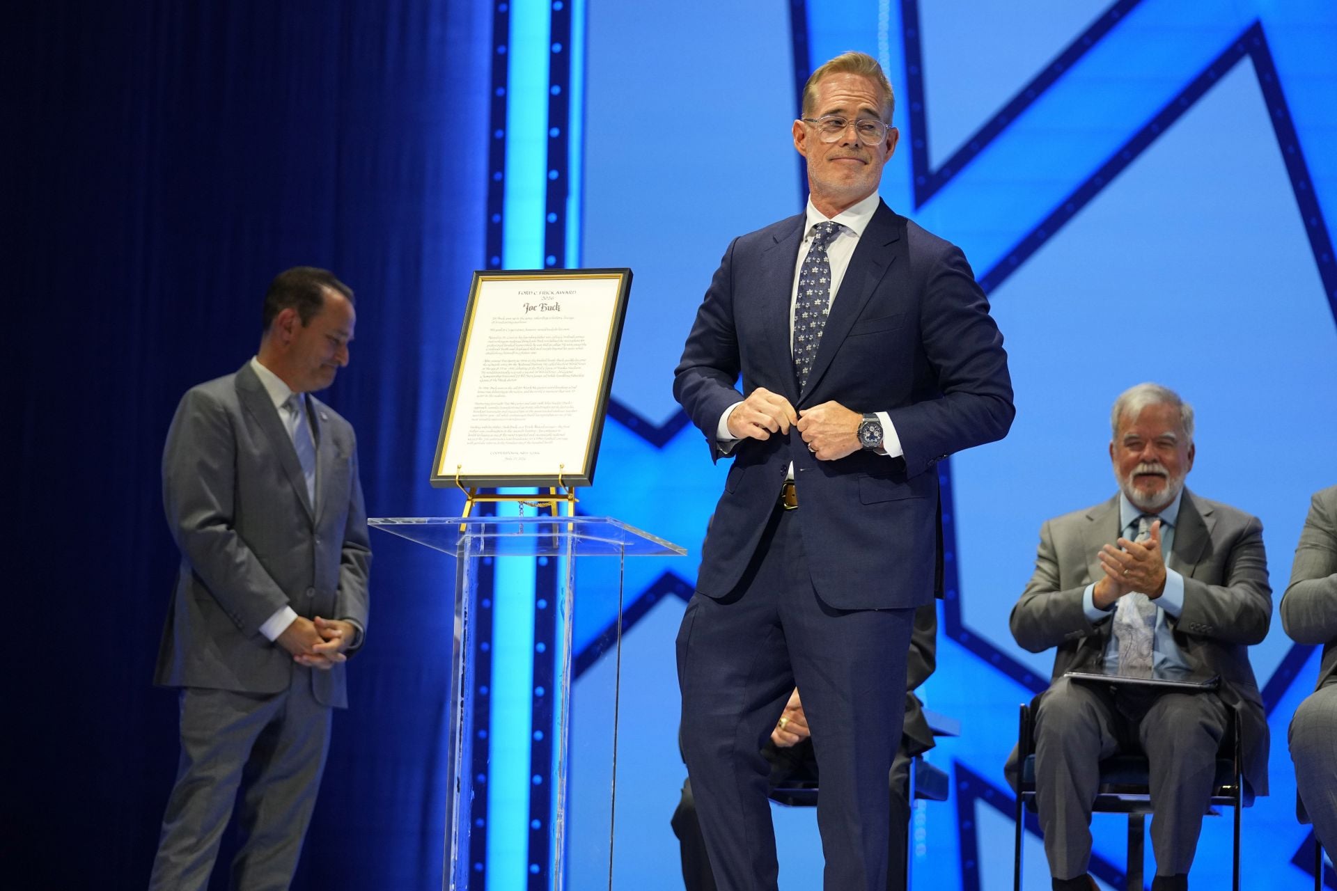 "More money than Super Bowl champ Sam Darnold": NFL fans react to Joe Buck's $108,000,000 contract with ESPN for MNF