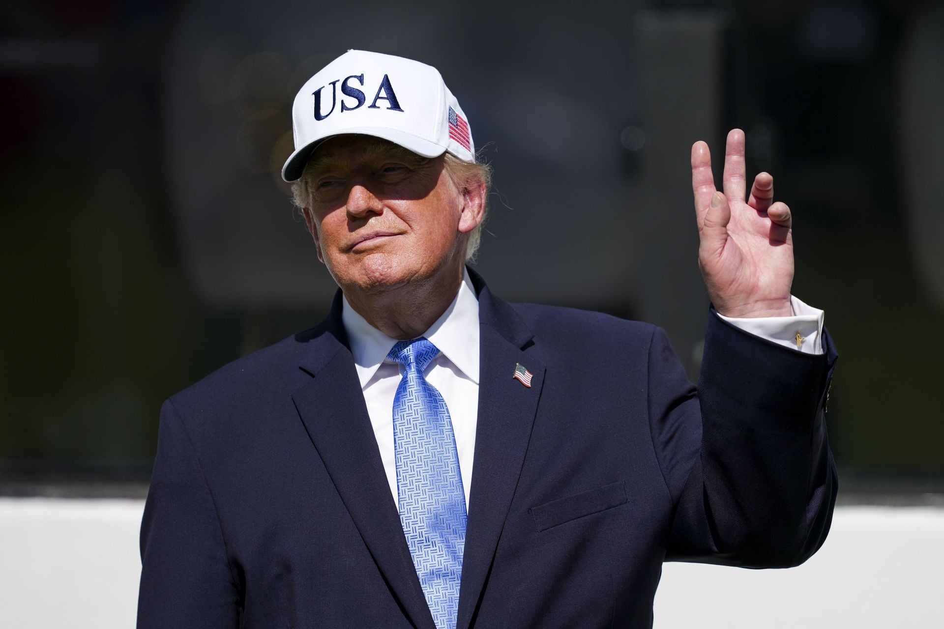 "I settled 8 wars" - Donald Trump opens door to helping MLB as lockout looms