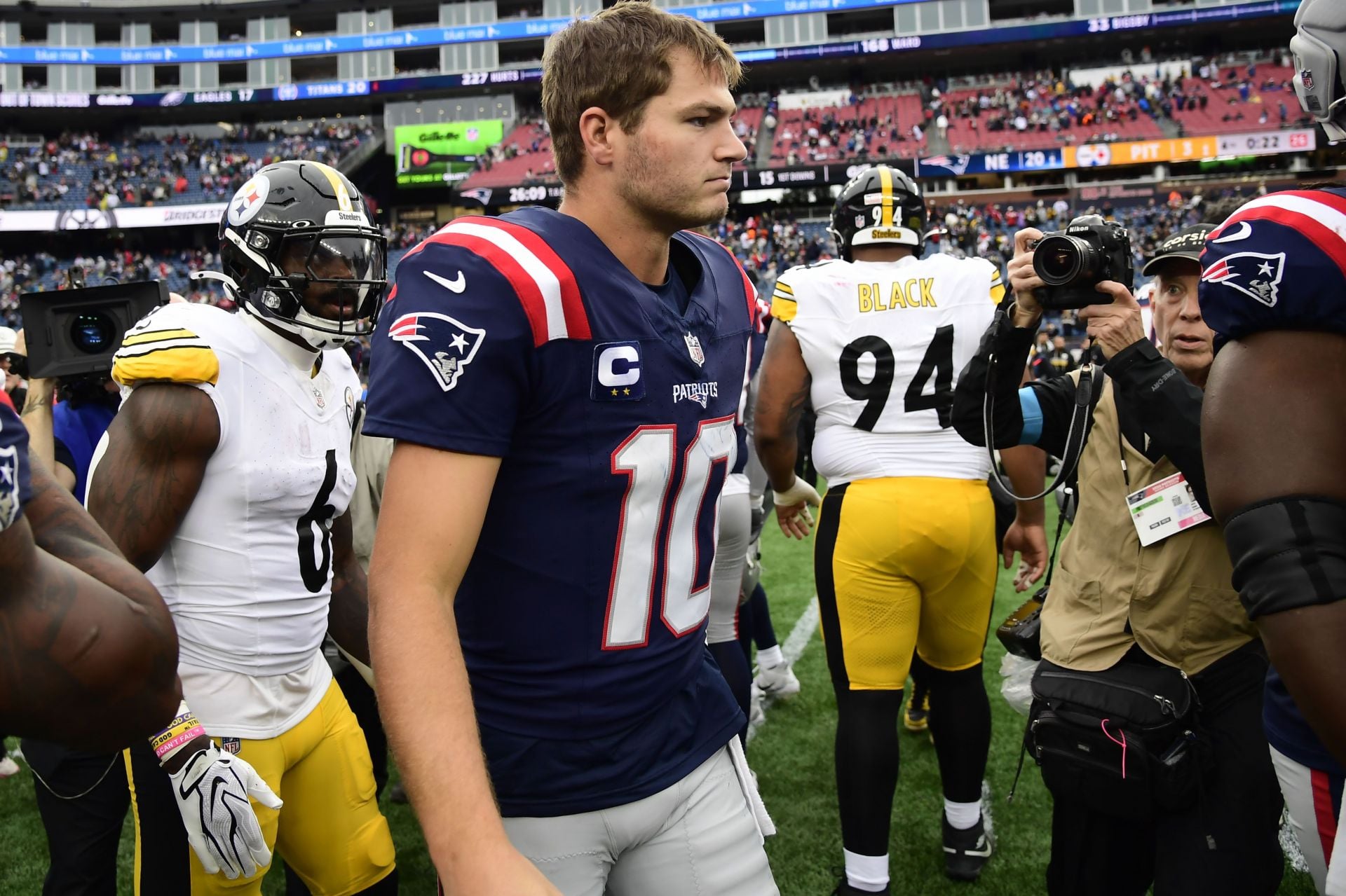 "He’s panicking": "Off-balance" Drake Maye gets harsh regression review from Patriots legend amid shaky start to 2026
