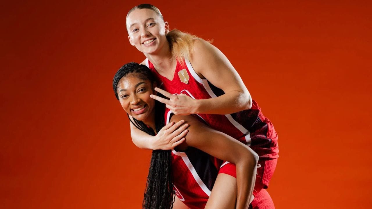 “Two Players Who Bet on Their Own Games”: Fans Go Wild as Angel Reese and Paige Bueckers Reunite for FIBA World Cup Behind-the-Scenes Content