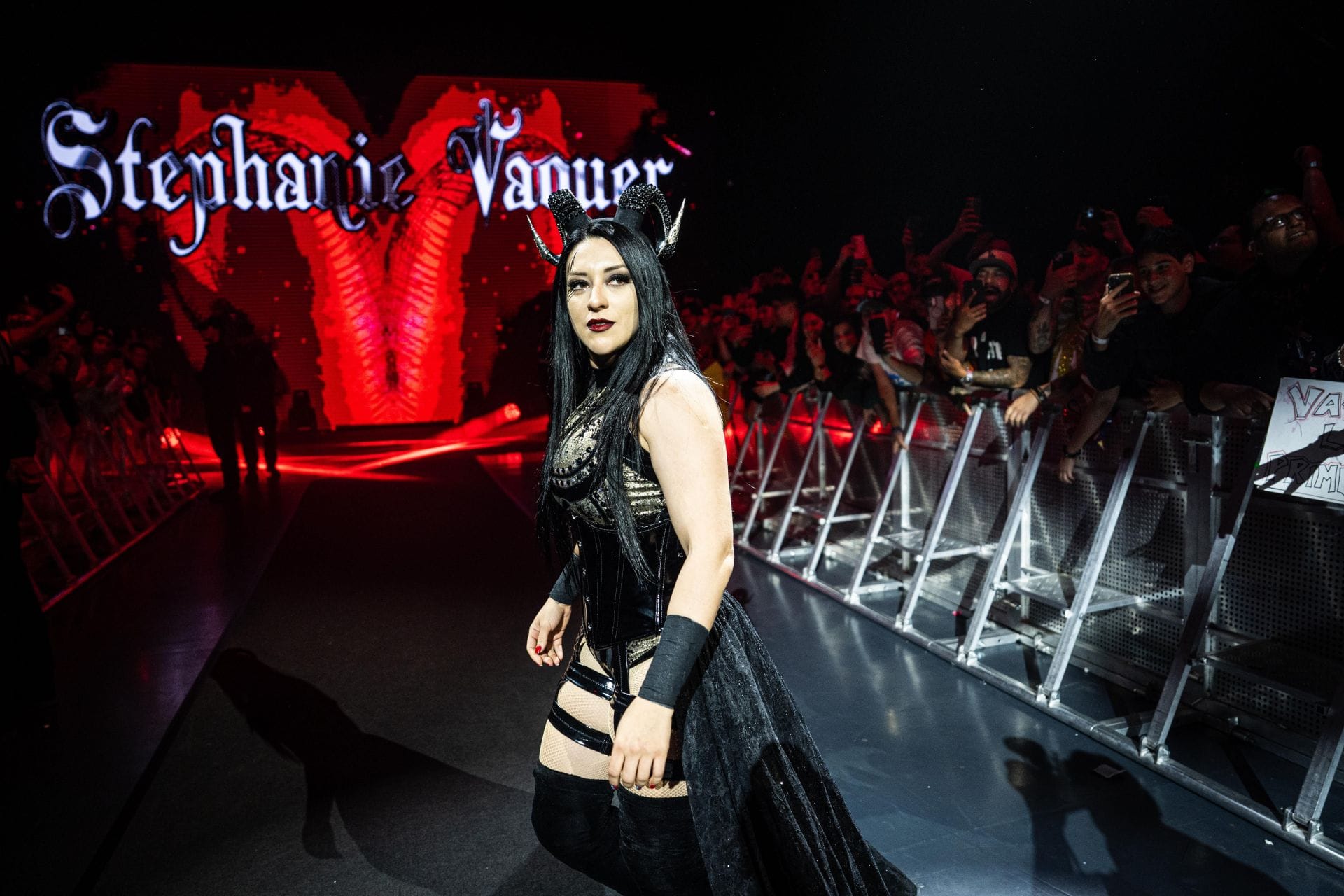 Debuting Superstar Pulls Off Massive Upset on WWE RAW; Instantly Enters the Race for the Women's World Championship