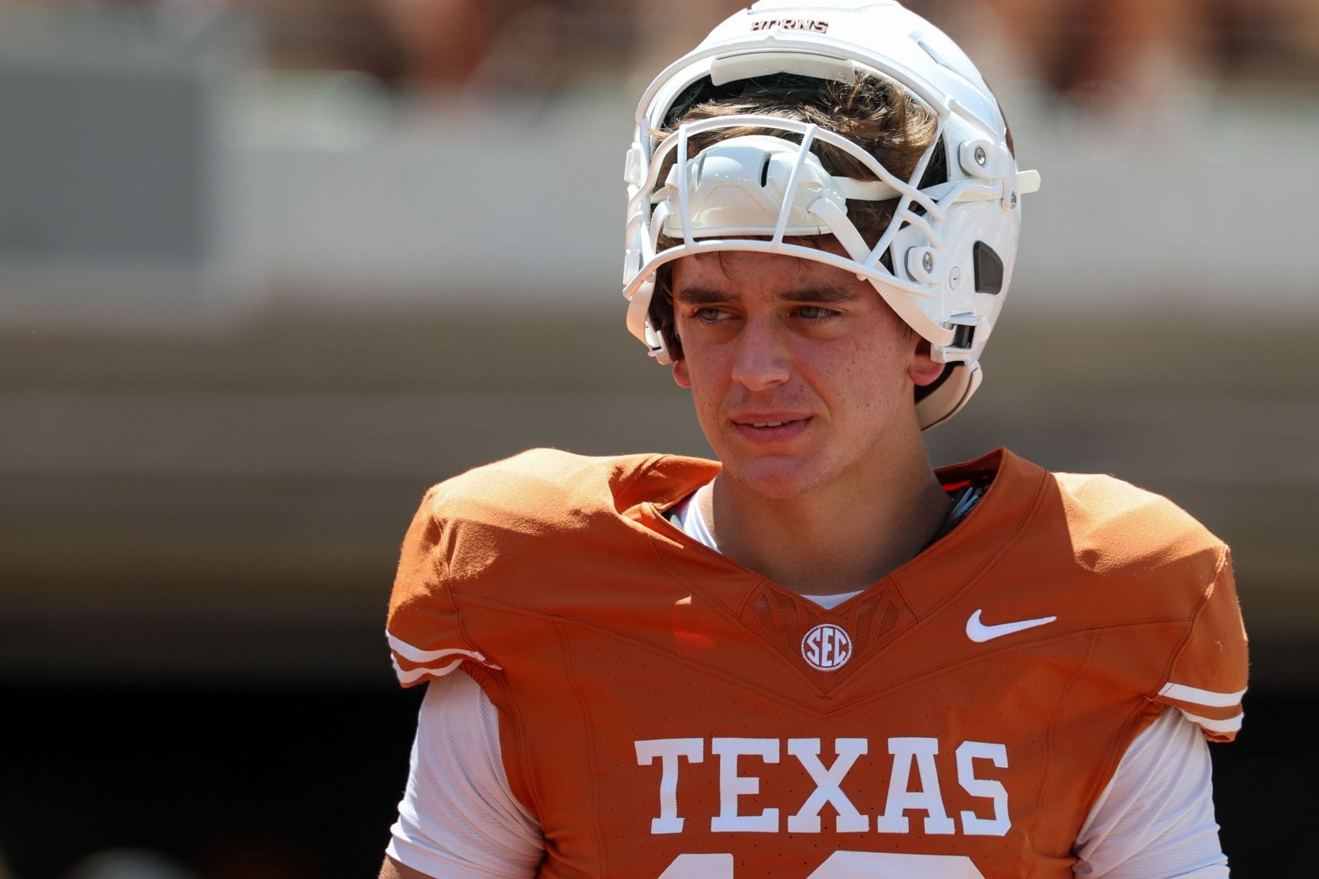 "He's so awful," "Nothing more than a nepo baby": NFL fans mock Arch Manning for "overthrowing" & getting picked in 2nd drive of Texas vs. Ohio State