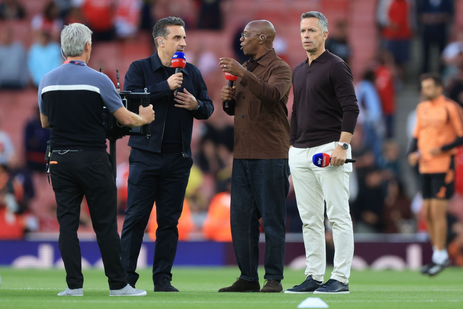 Gary Neville and Ian Wright in disagreement over Arsenal-Chelsea debate ahead of Premier League clash between London clubs
