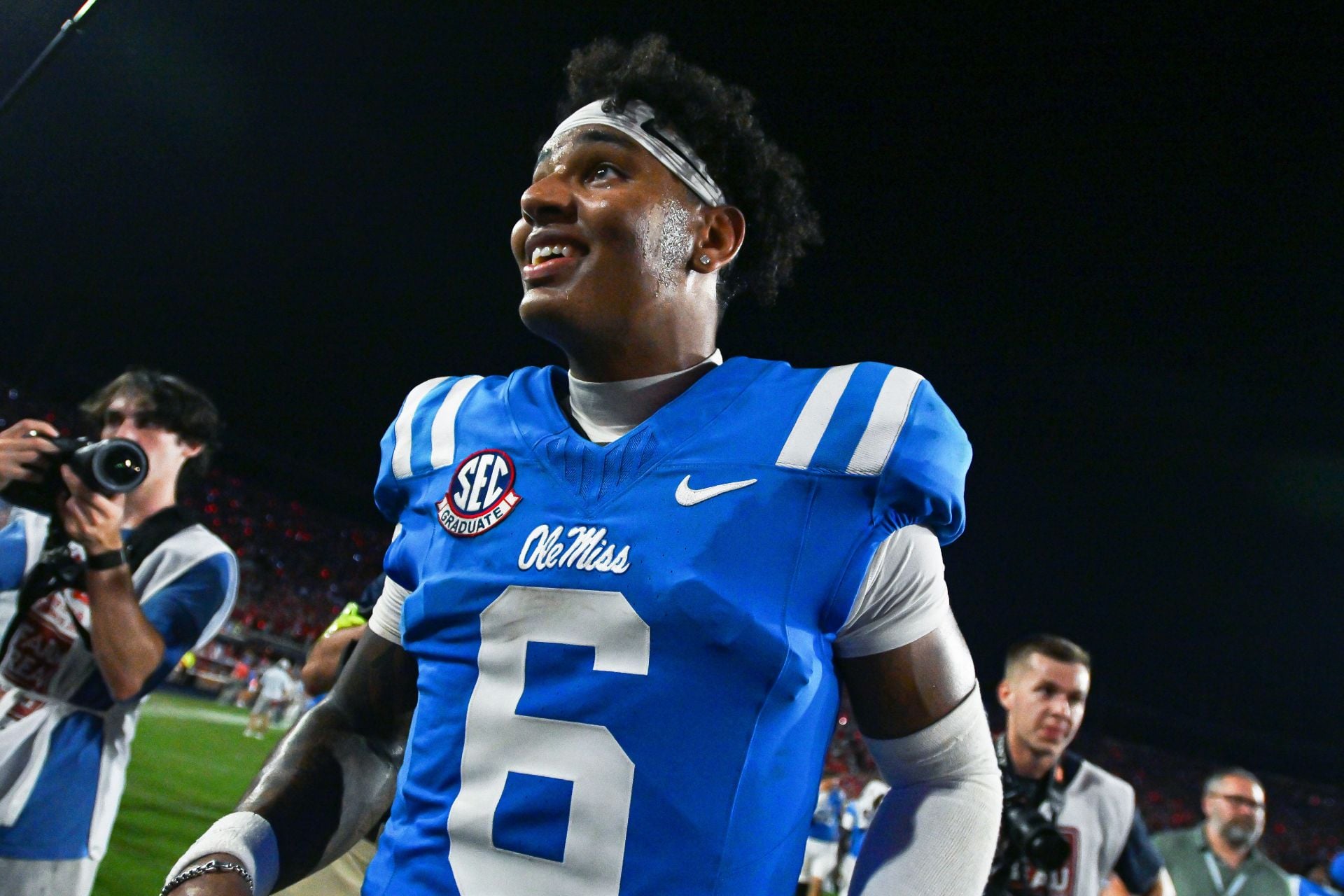 "Much bigger clutch gene than Arch Manning": Texas QB snubbed for 39-TD QB by Skip Bayless for No.1 overall pick in 2027 NFL Draft
