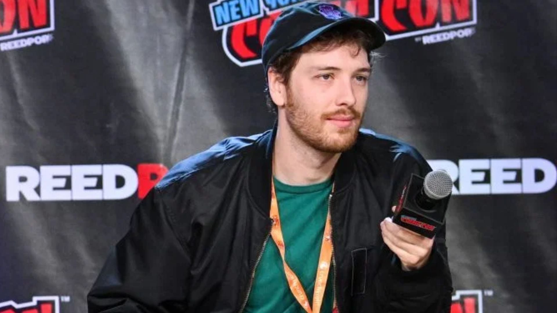 CDawgVA faces backlash for seemingly defending HasanAbi, as Asmongold calls him a "weird guy" who's "virtue signaling"