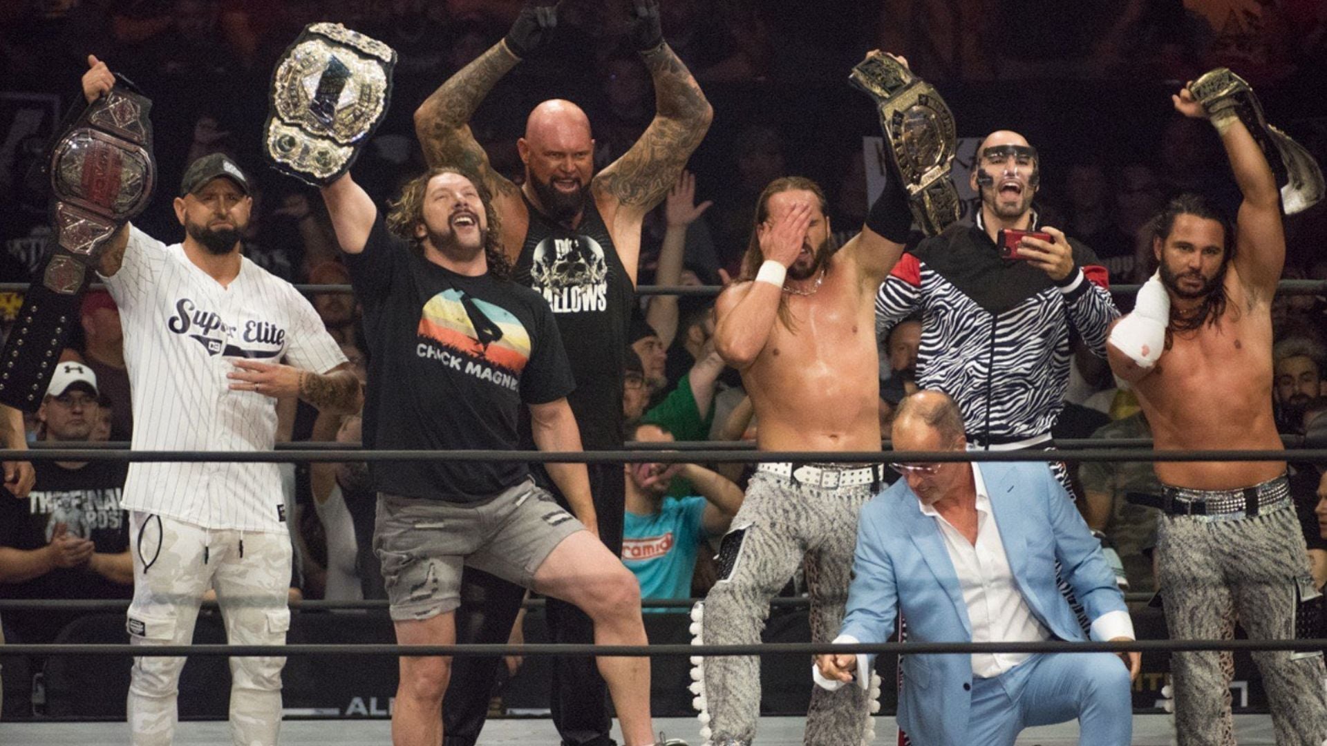 Thriving: Bullet Club Icon Reacts As Ex-WWE Star Wrestles On The Street 35 Months After Release