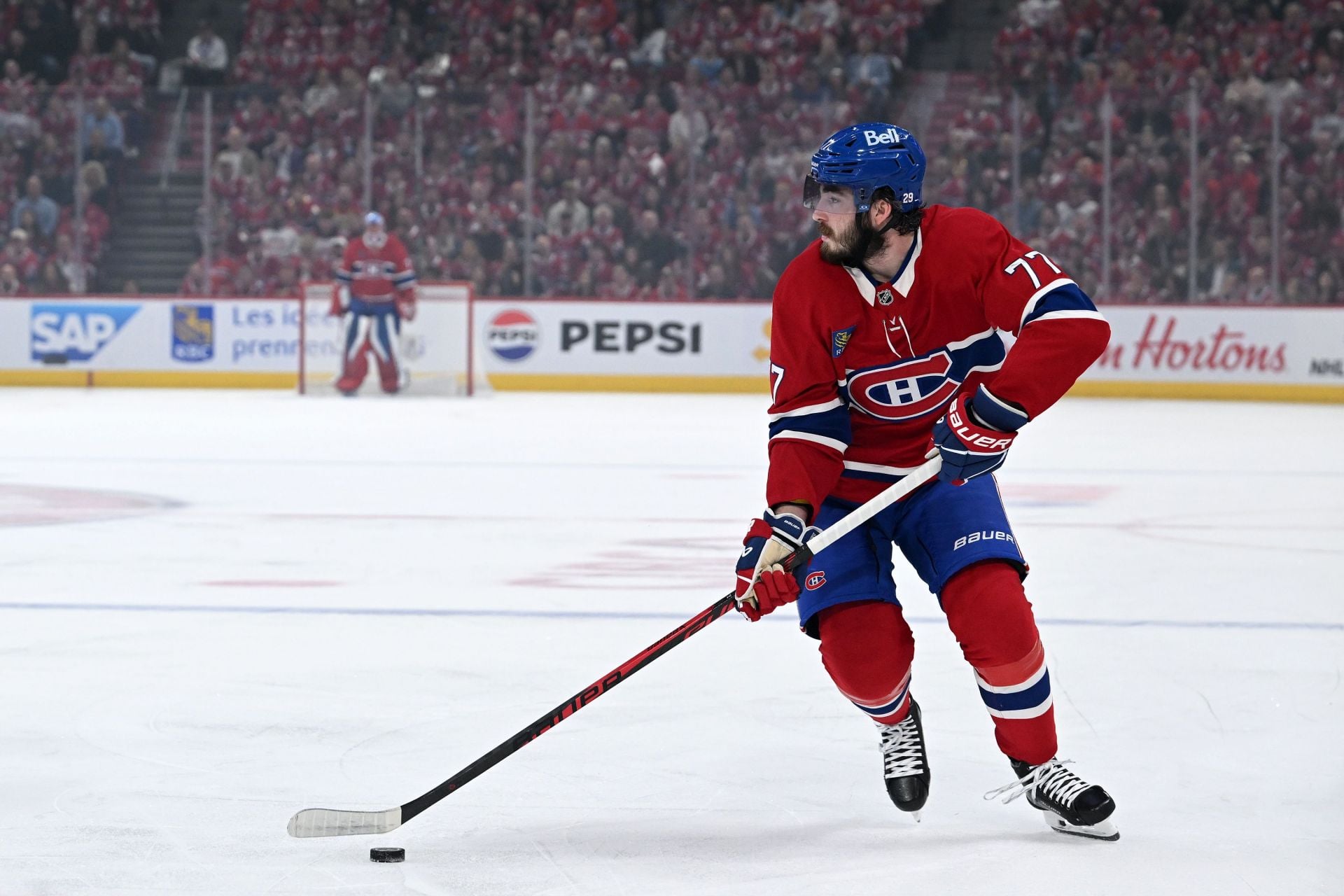 NHL Rumors: Oilers "drooling" over Kirby Dach, per Frank Seravalli 