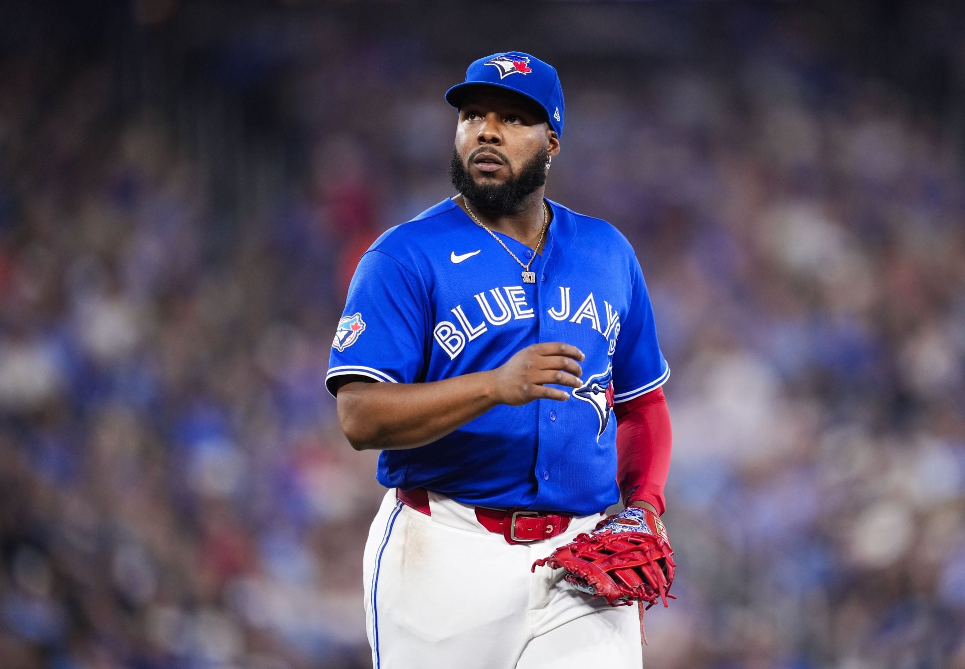 "Damage control"; "Fake" - Fans rip into Vladimir Guerrero Jr. as $500M superstar apologizes for controversial contract comments