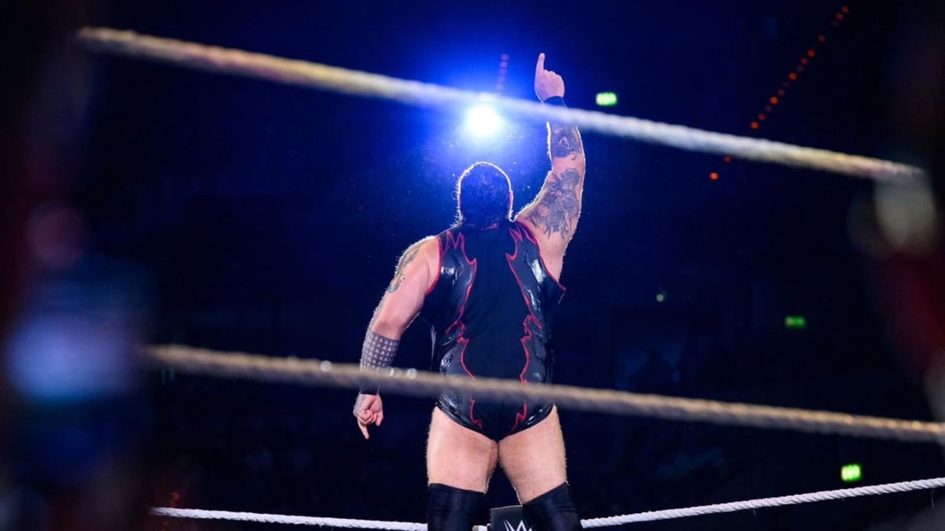 "Sorry WWE, you belong to me now" - Major name sends defiant message after huge return
