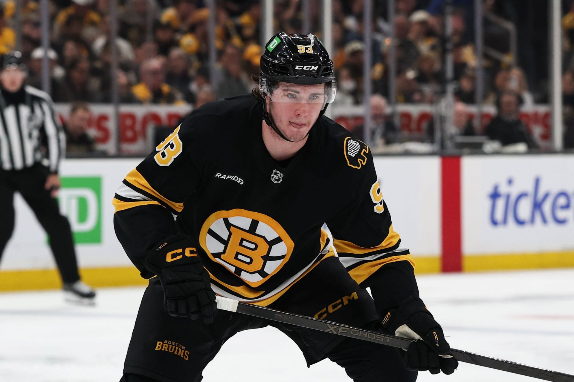 "This is not inflation... this is just bad business" - NHL fans react as Fraser Minten signs 7-year, $7.2M AAV contract with Bruins