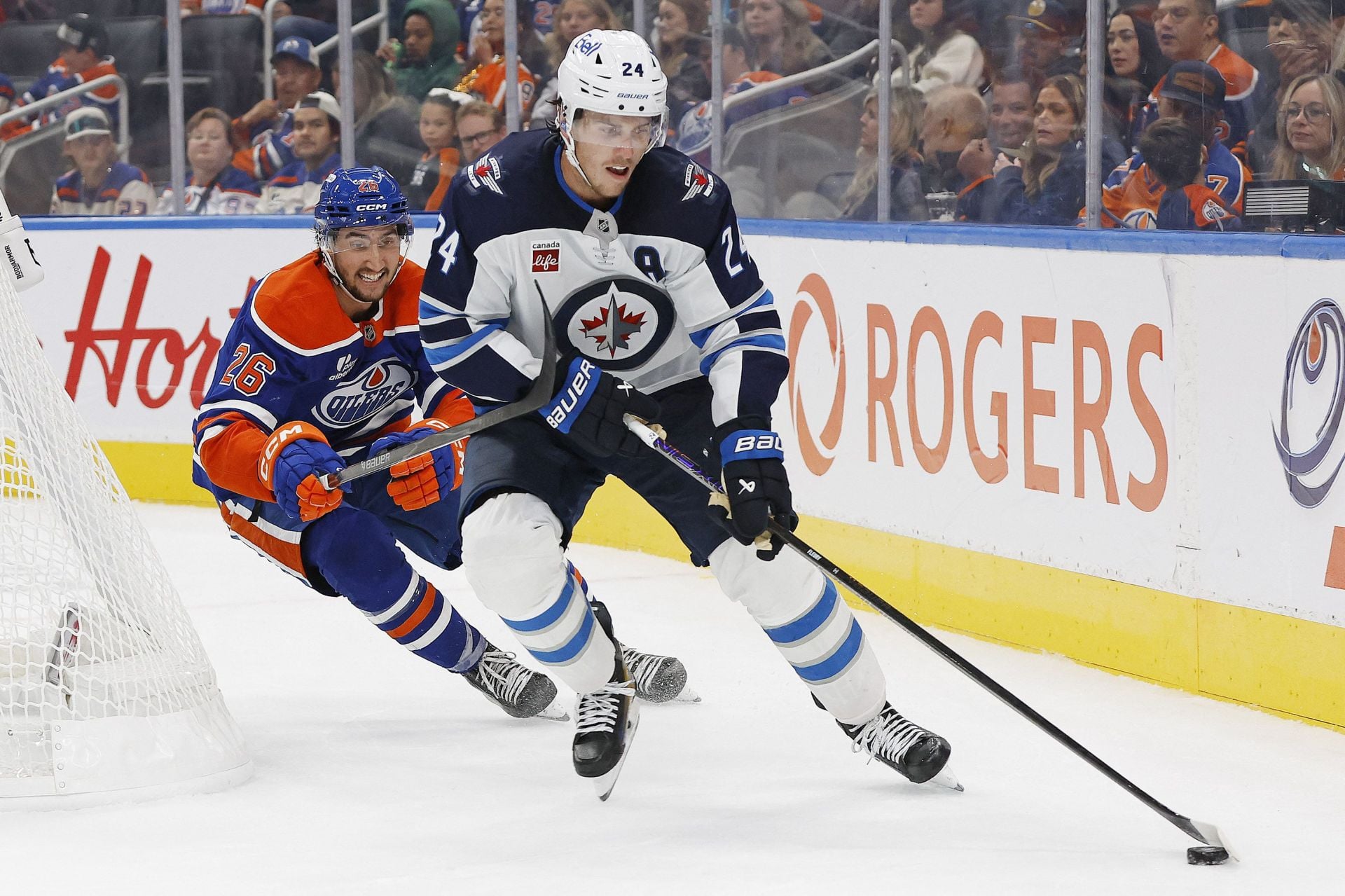 NHL Rumors: Hurricanes, Golden Knights looked to sign Alex Formenton before Oilers deal 