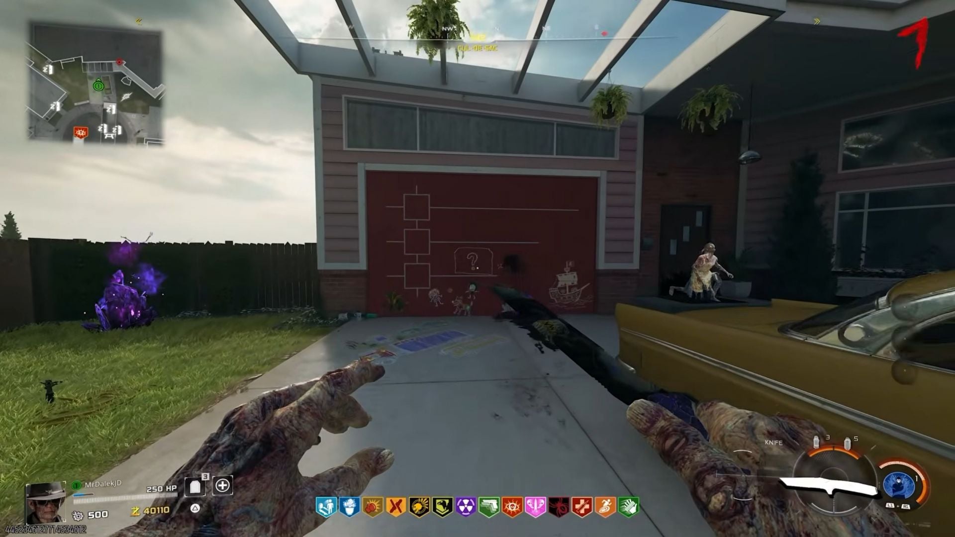 Red door garage (Image via Activision || YouTube/@MrDalekJD)