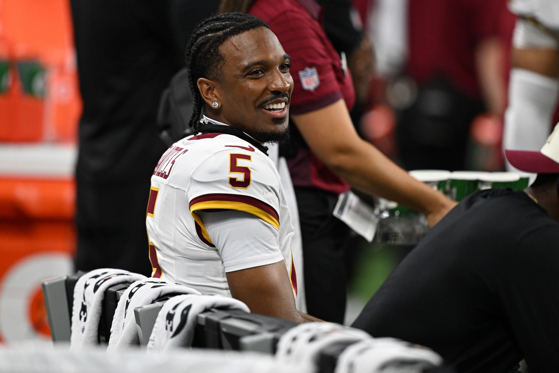 ‘Do You Have To Draft Another QB?’ – Commanders Get ‘Uncomfortable’ Reality Check From Analyst Amid Jayden Daniels’ Elbow Injury