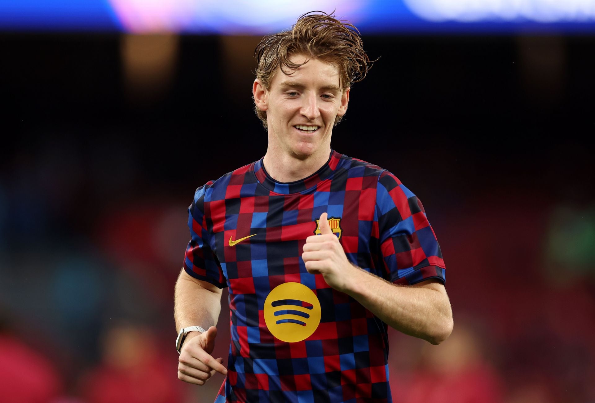 Barcelona reportedly change payment structure of Anthony Gordon’s signing to balance debt as details revealed