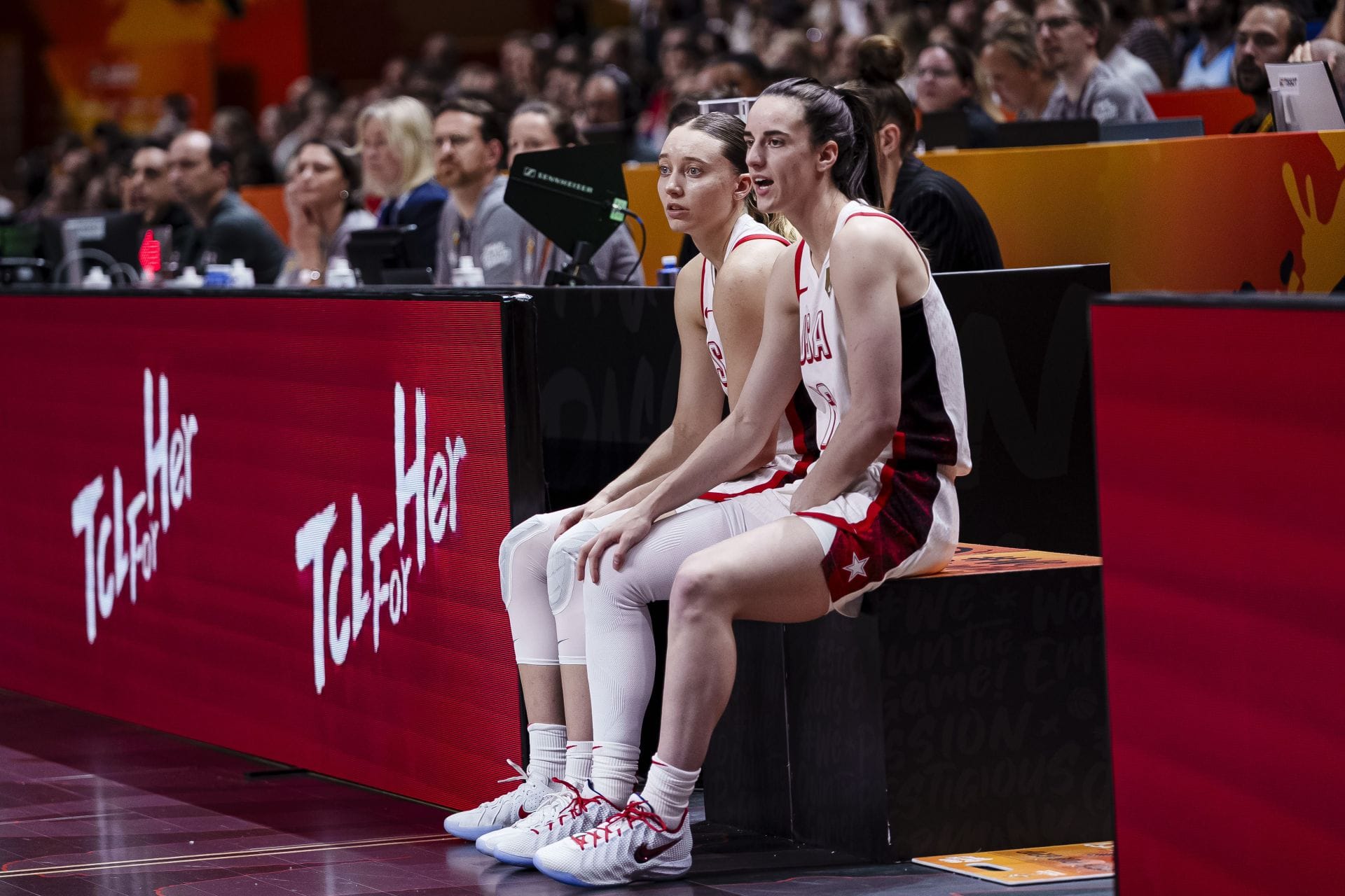"They're Jealous hood rats", "It’s disgusting and shameful" - WNBA Fans Lose It As Caitlin Clark Seemingly Iced-Out By USA Teammates in FIBA Clash