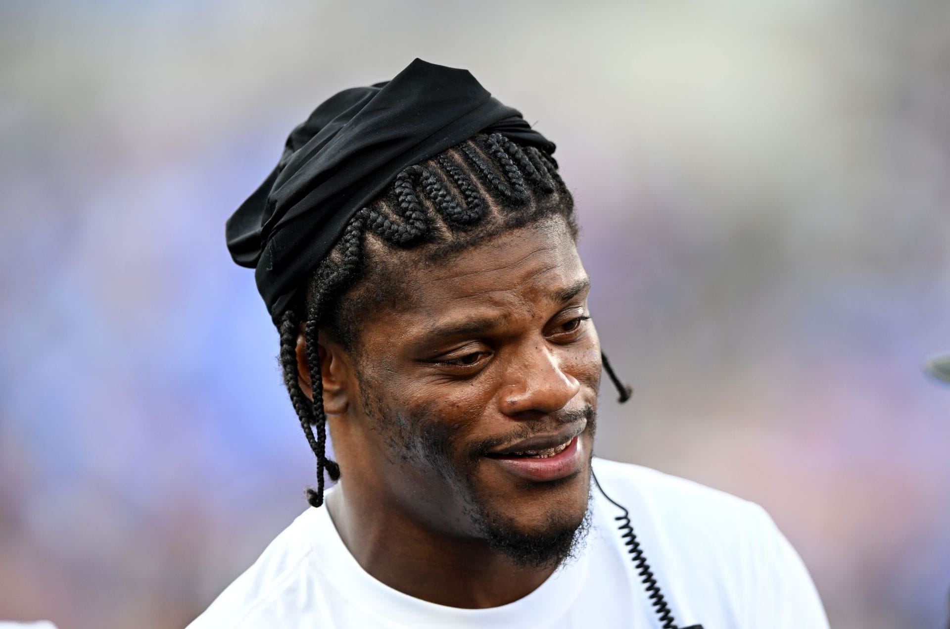 "Did he add some weight?" "He’s looking healthy, I like it": NFL fans react to Lamar Jackson arriving for Ravens vs Colts Week 1 game