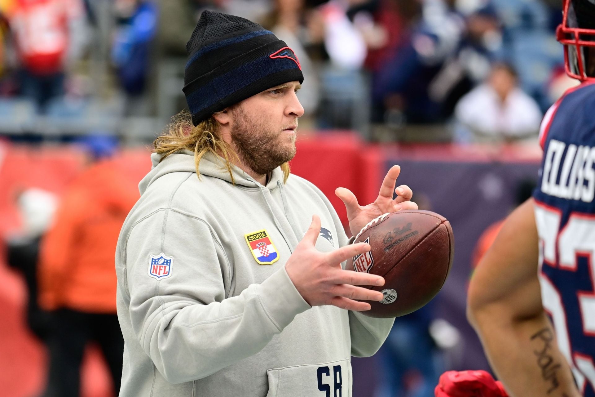 “Sounds like excuses”: NFL fans call out Steve Belichick’s wife Jen’s statement on UNC DC’s Resignation