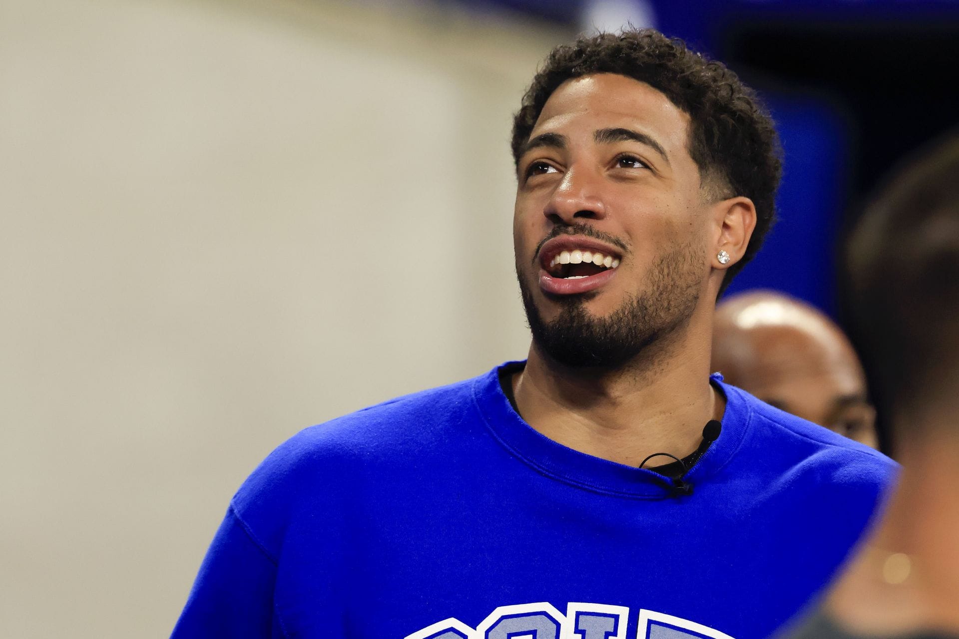 "Colts gonna lose now": NFL fans troll Tyrese Haliburton for signature hammer-to-anvil before Week 1 game vs Ravens