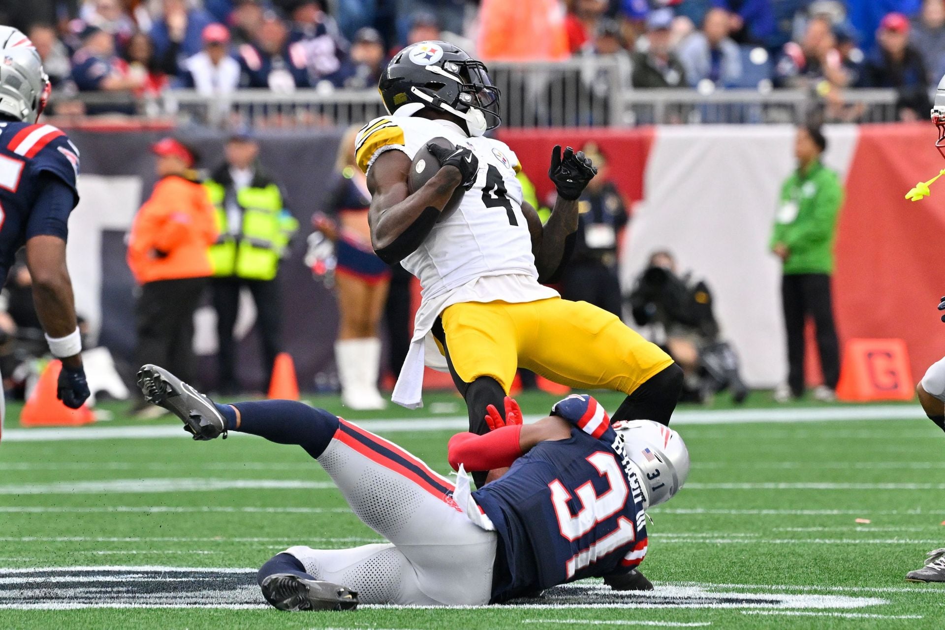 DK Metcalf risks not reaching at least 800 yards for the first time in his career - Source: Imagn