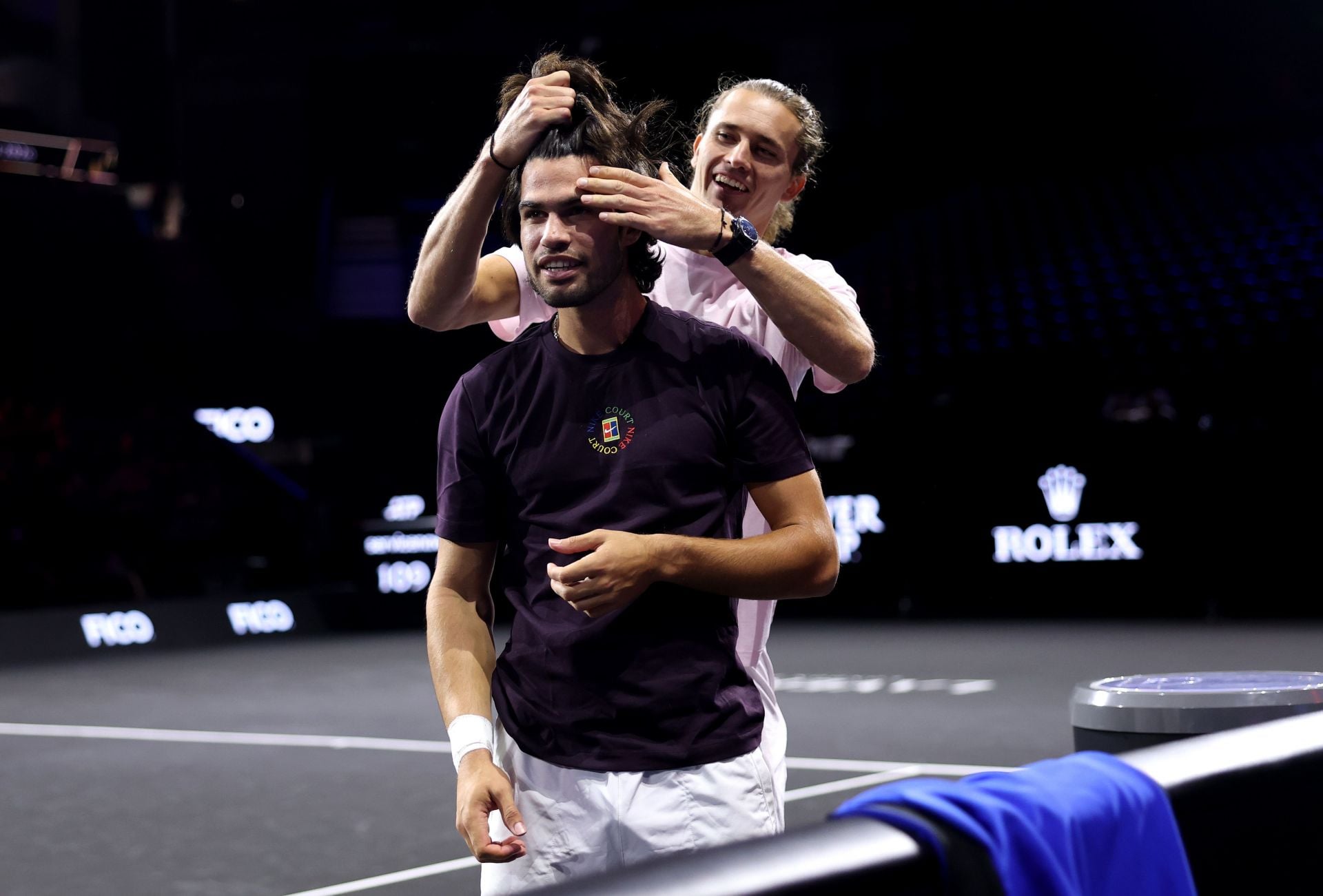 "Shame on Carlos Alcaraz" - Fans blast Spaniard over growing bond with Alexander Zverev at Laver Cup despite criticism