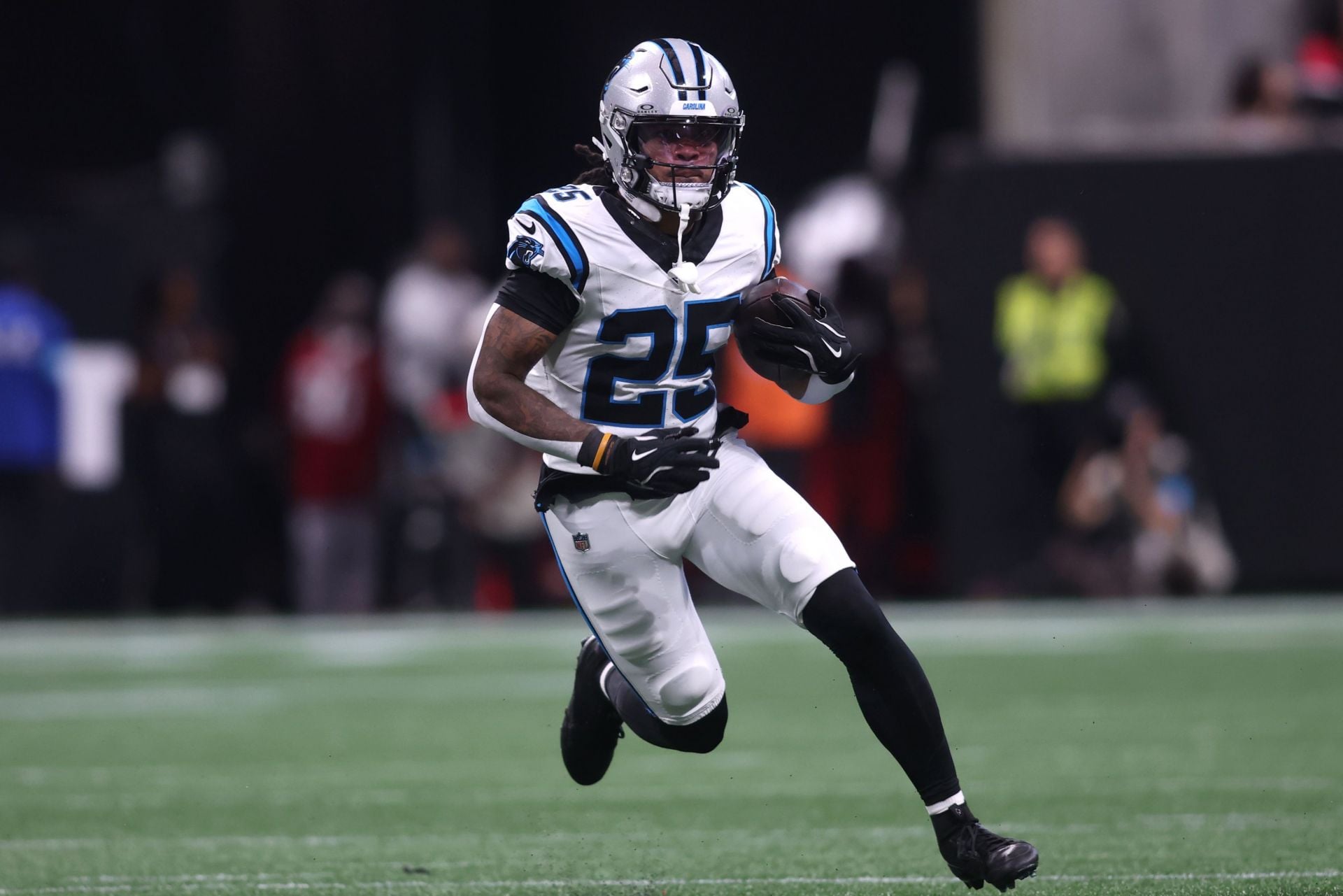 NFL insider name drops former Commanders RB trying out for Panthers after Jonathon Brooks set to miss 6 weeks