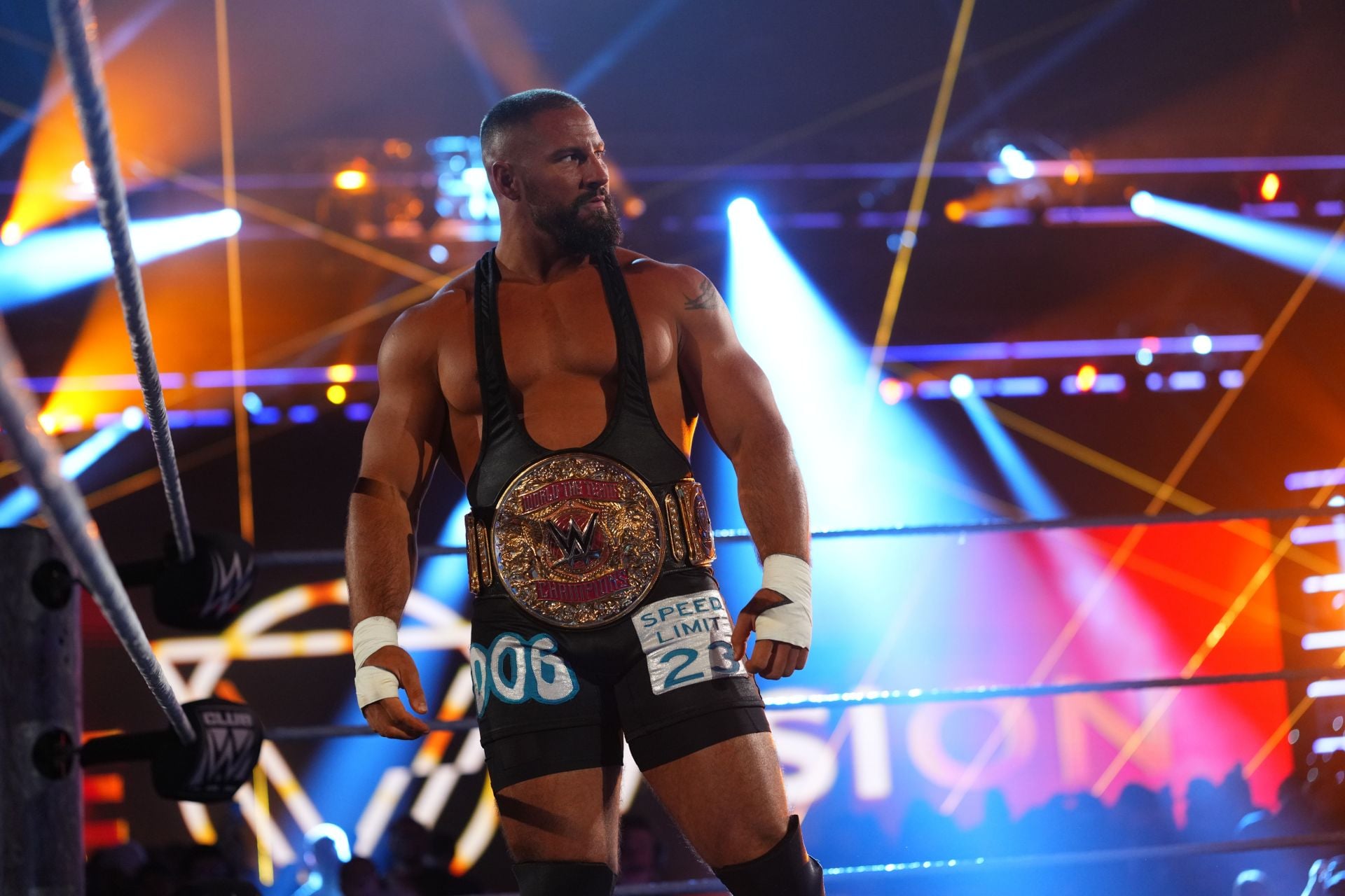 Popular WWE star makes bold claim after beating Bron Breakker