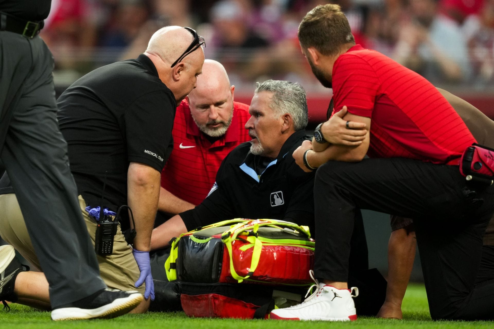 WATCH: Scary scenes in Reds vs. Padres game as umpire Manny Gonzalez exits after heat exhaustion, dehydration and elevated blood pressure