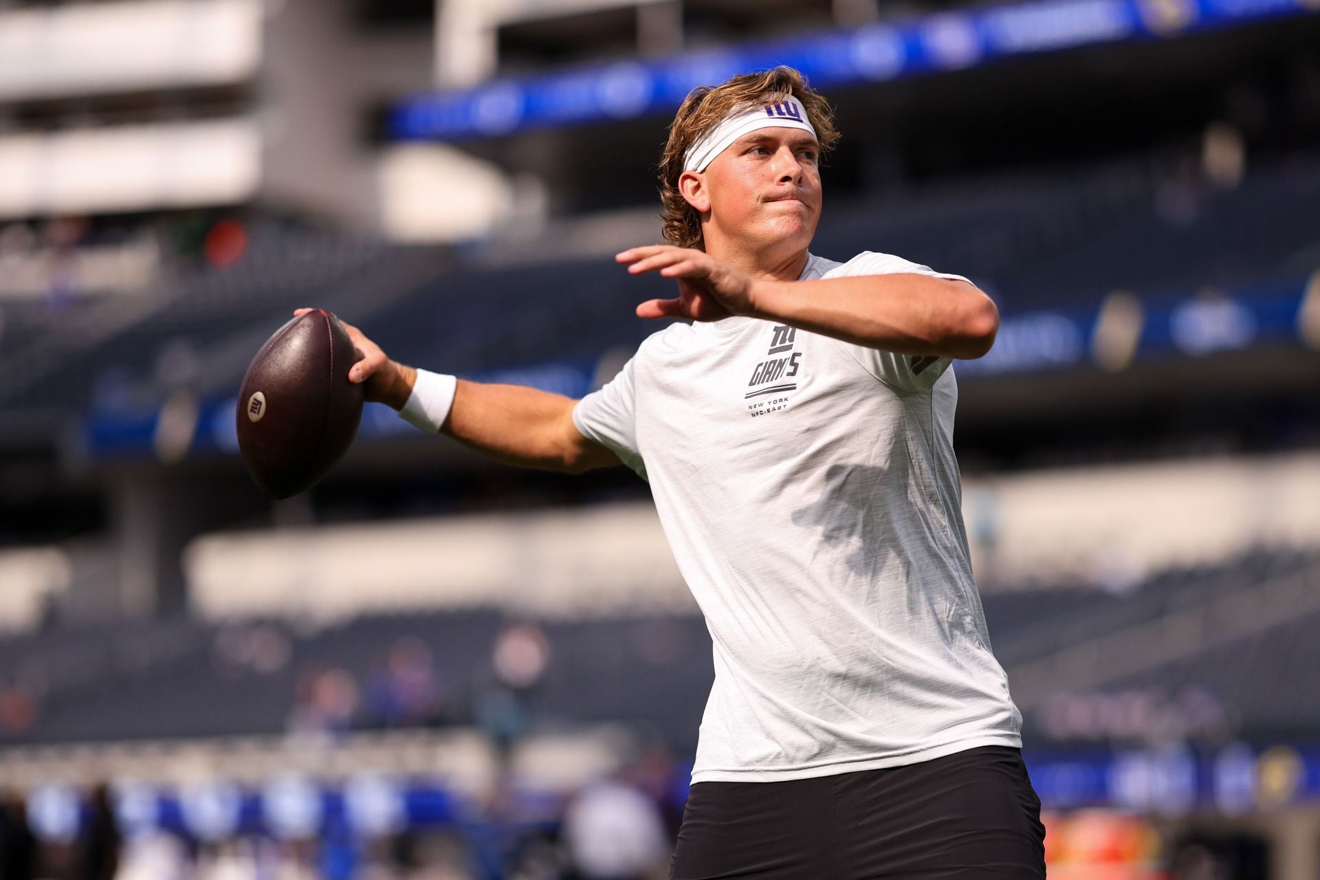 Jaxson Dart Injury Update: Sports doctor makes thoughts known on "ACL + MCL" tear after Giants QB suffers massive blow early vs. Rams