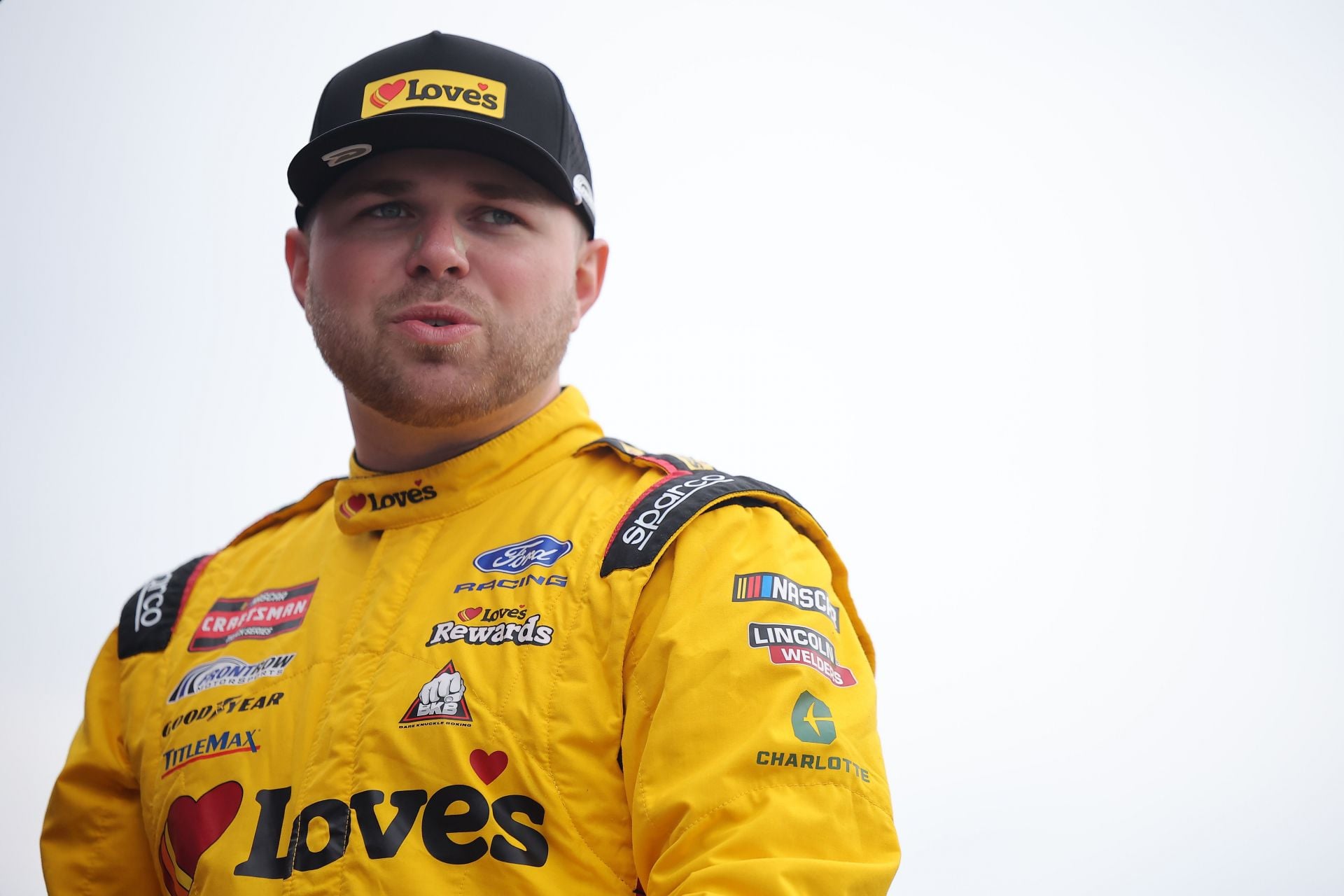 Layne Riggs bashes team on radio after pitstop disaster at Kansas