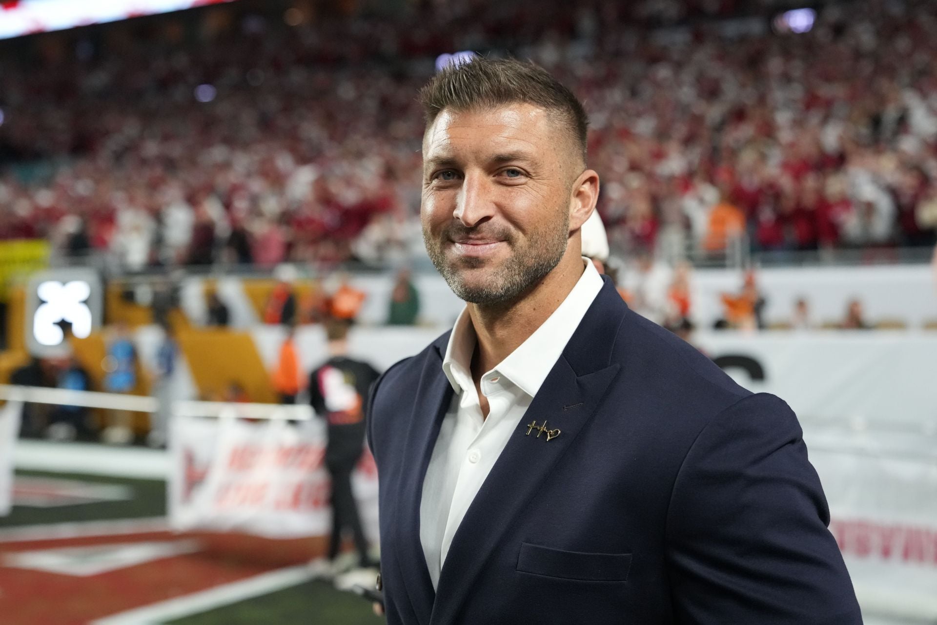"He’s part of the scam, "He knows he got caught": NFL fans react to Tim Tebow pausing Life Surge relationship after Pablo Torre’s investigation