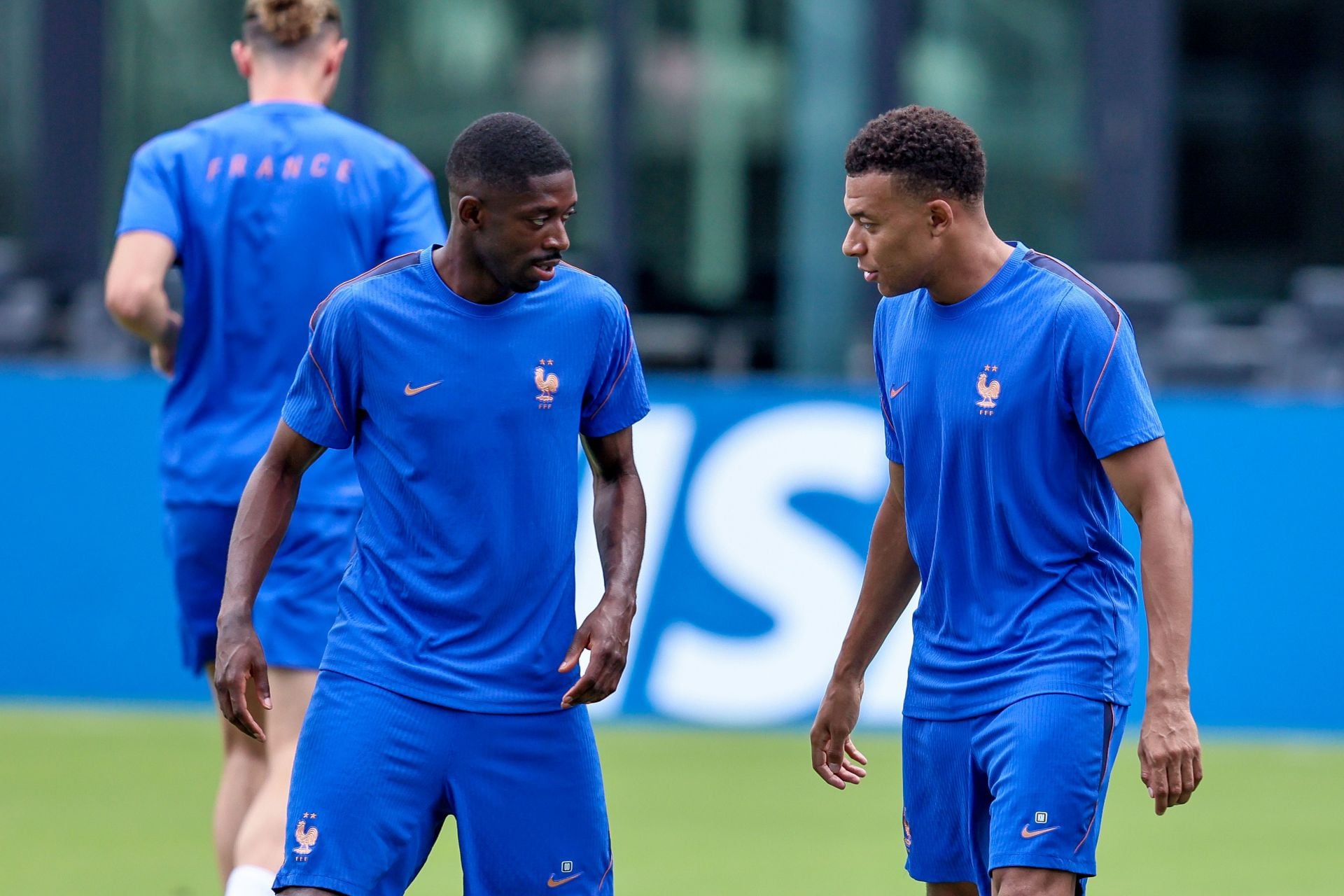 France NT star steps in to diffuse situation between Kylian Mbappe and Ousmane Dembele amid Ballon d'Or disagreement: Reports