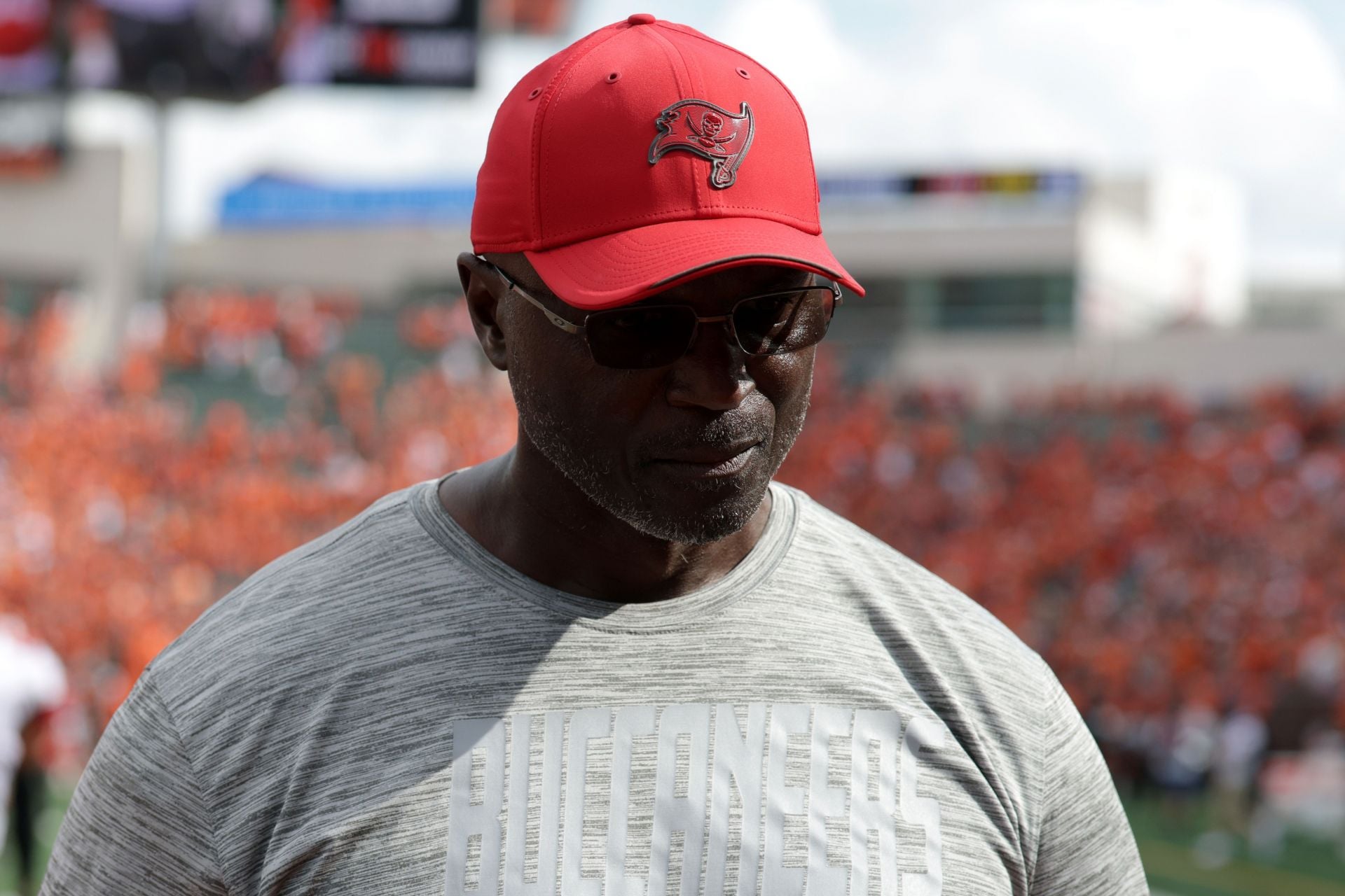 “Fire Todd Bowles,” “Clean house”: NFL fans urge Bucs to sack “terrible” head coach after embarrassing 23-16 loss vs. Vikings