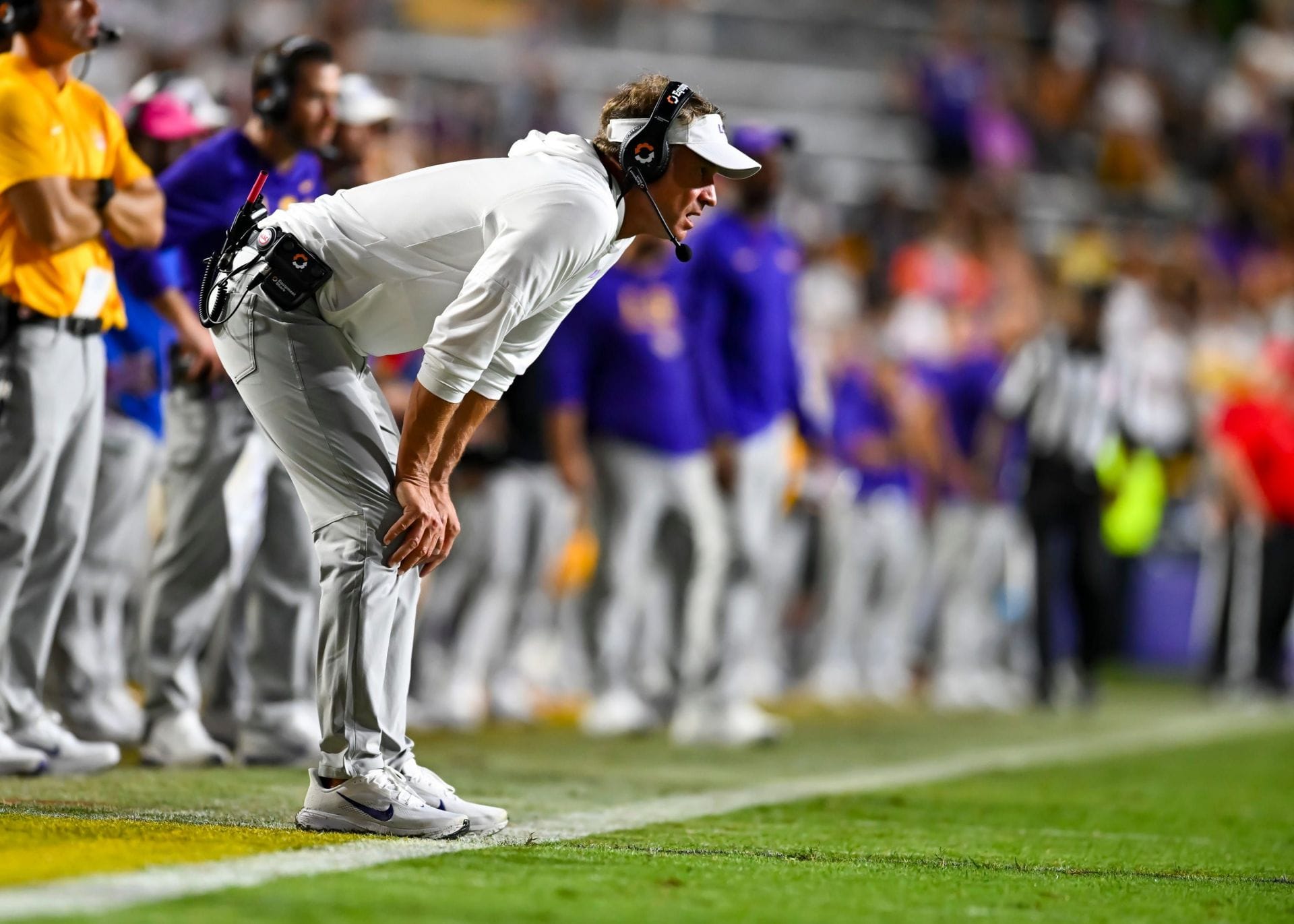 “Everybody hates you”: Lane Kiffin sends defiant message on controversial “pro players” drama amid LSU's thumping 51-10 win over Clemson