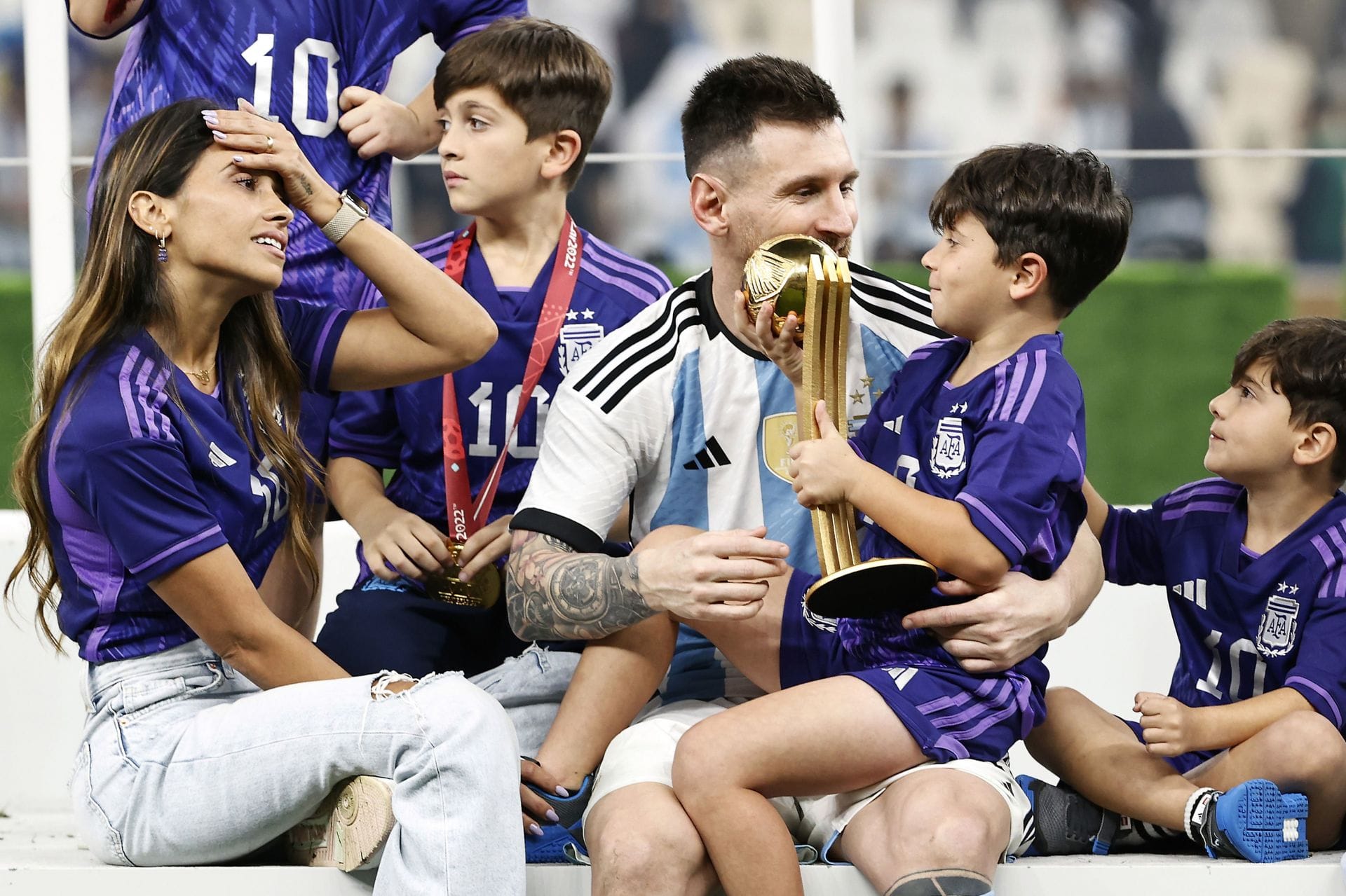 “I saw you keep going when things didn’t work out” - Antonela Roccuzzo pens emotional retirement message for Lionel Messi