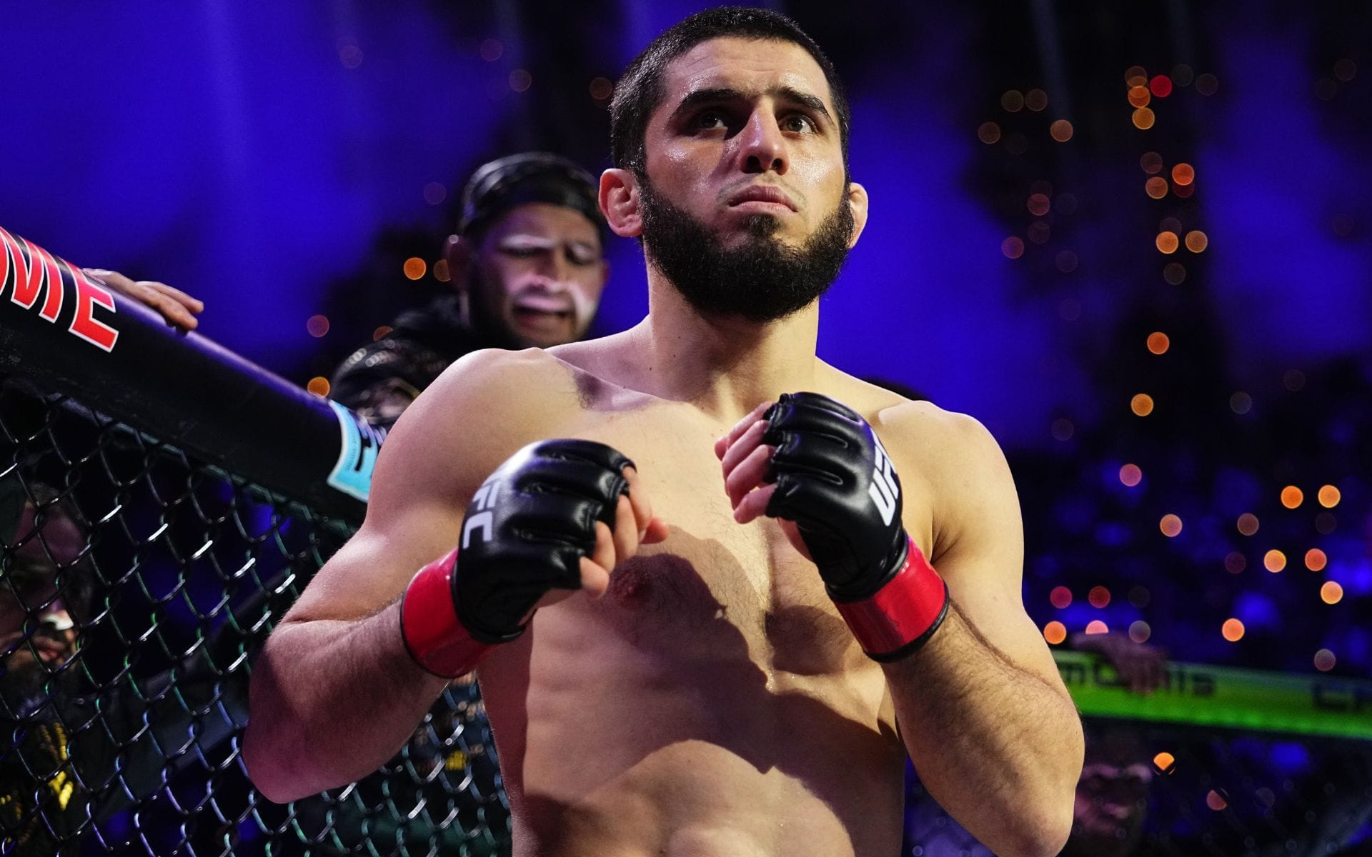 "It's not real" - Chael Sonnen questions the significance of Islam Makhachev reaching 20 straight wins