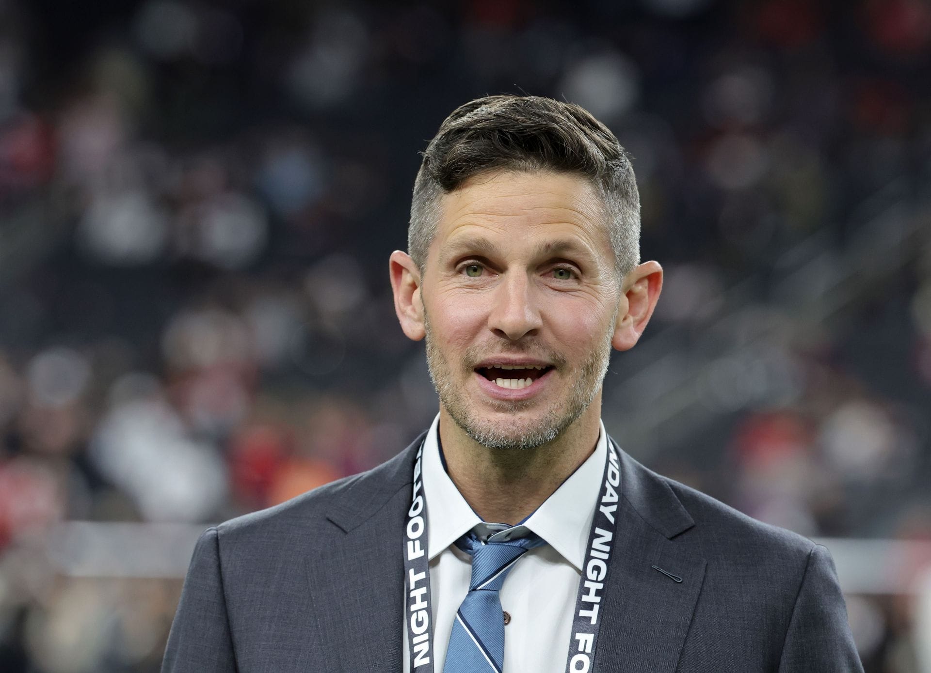 "I totally understand how they’re enjoyable": Dan Orlovsky succumbs to pedicure 43 days after calling out Florida HC Jon Sumrall for the same