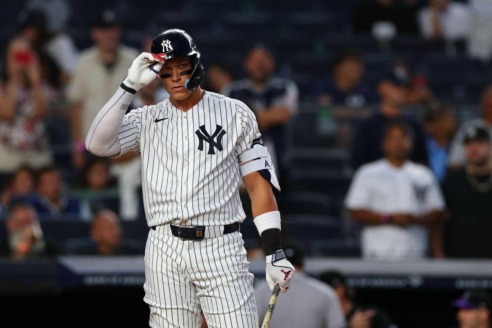 "Washed!";"He’s terrible" - Fans mock Aaron Judge over underwhelming return from IL stint vs. Rockies