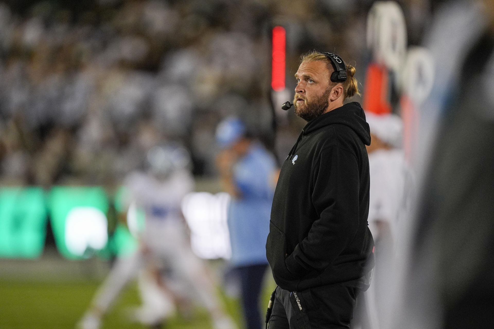 "Bill Belichick’s 18-year-old gf will be taking his place": NFL fans mock UNC DC Steve Belichick for resigning after month-long medical leave