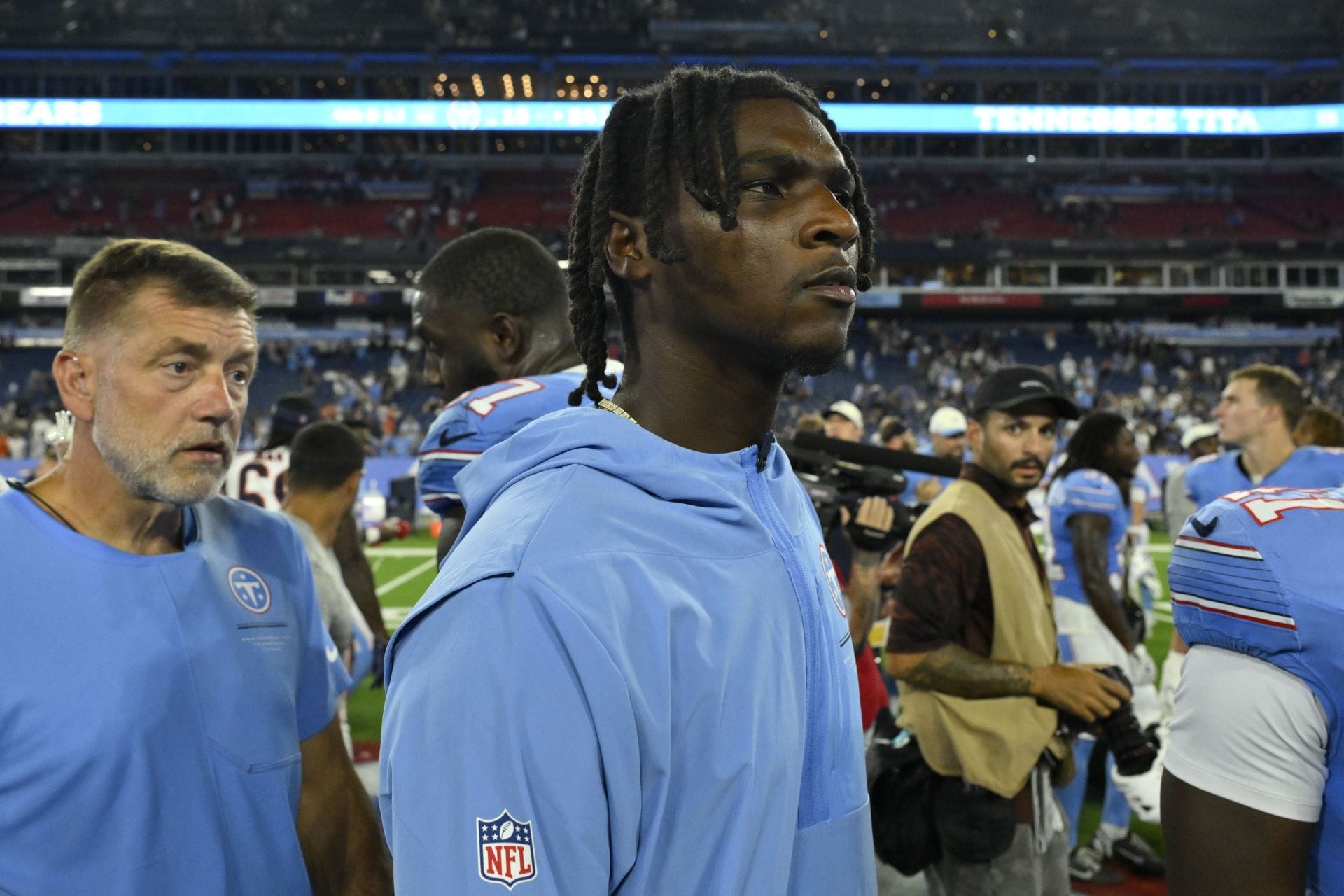 “Cam Ward must be really sensitive”: NFL fan rips Titans for pulling reporter’s credentials for criticizing QB