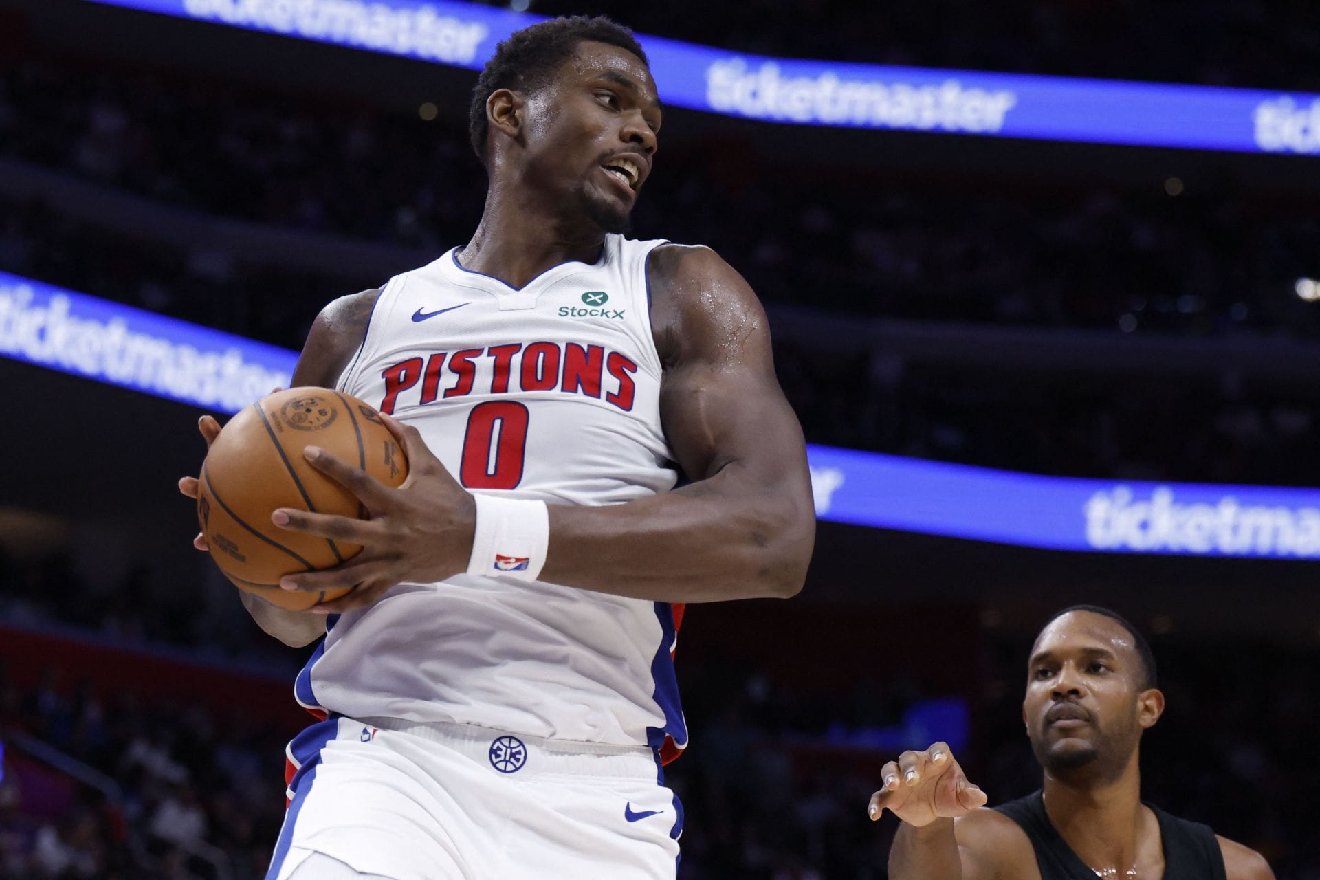 Top 5 NBA Free Agents Left On Market Who Could Shake Up the 2026-27 Season