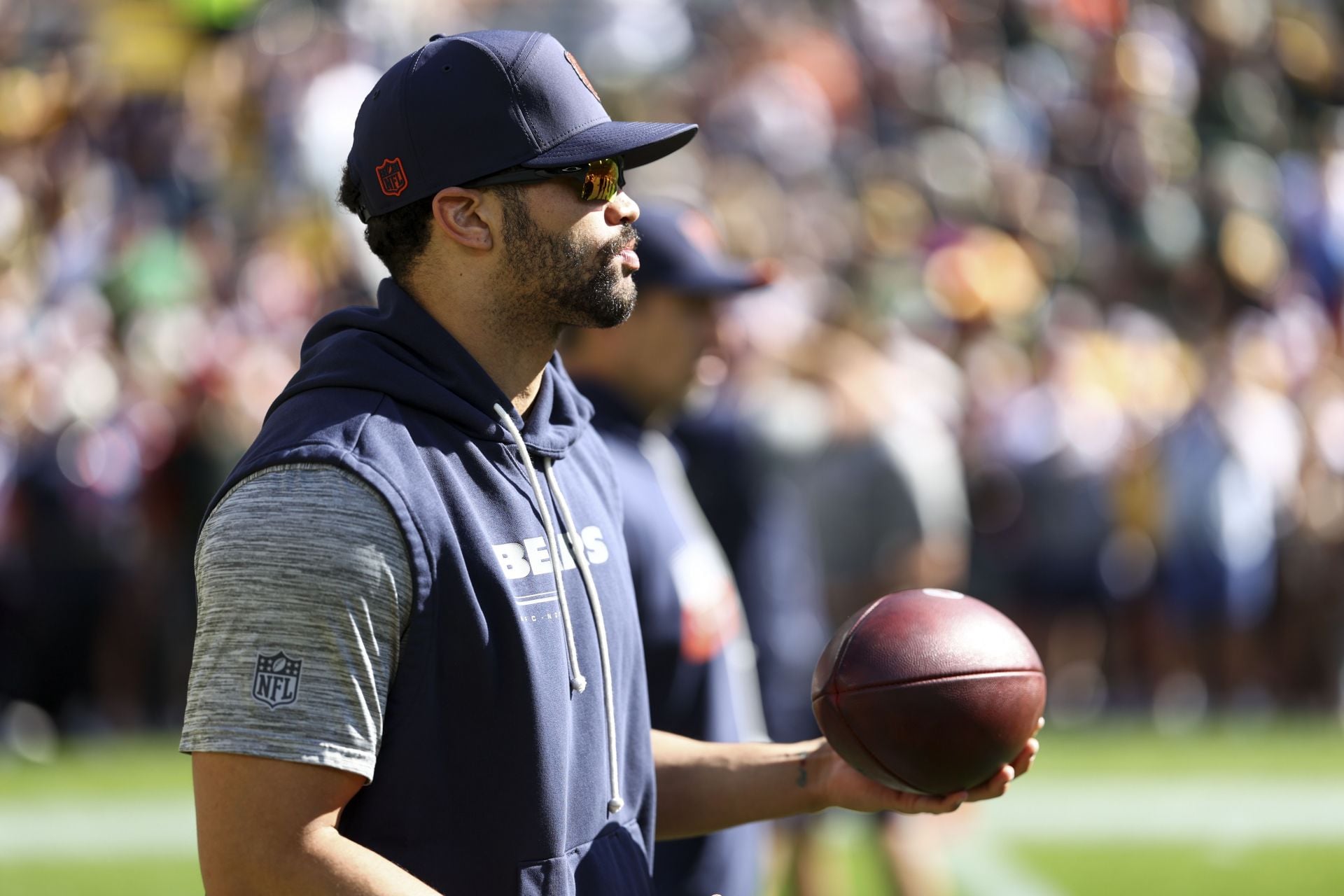 Ex-NFL QB makes thoughts known on Caleb Williams' fiery response after "intense shots were taken against his manhood, his toughness"