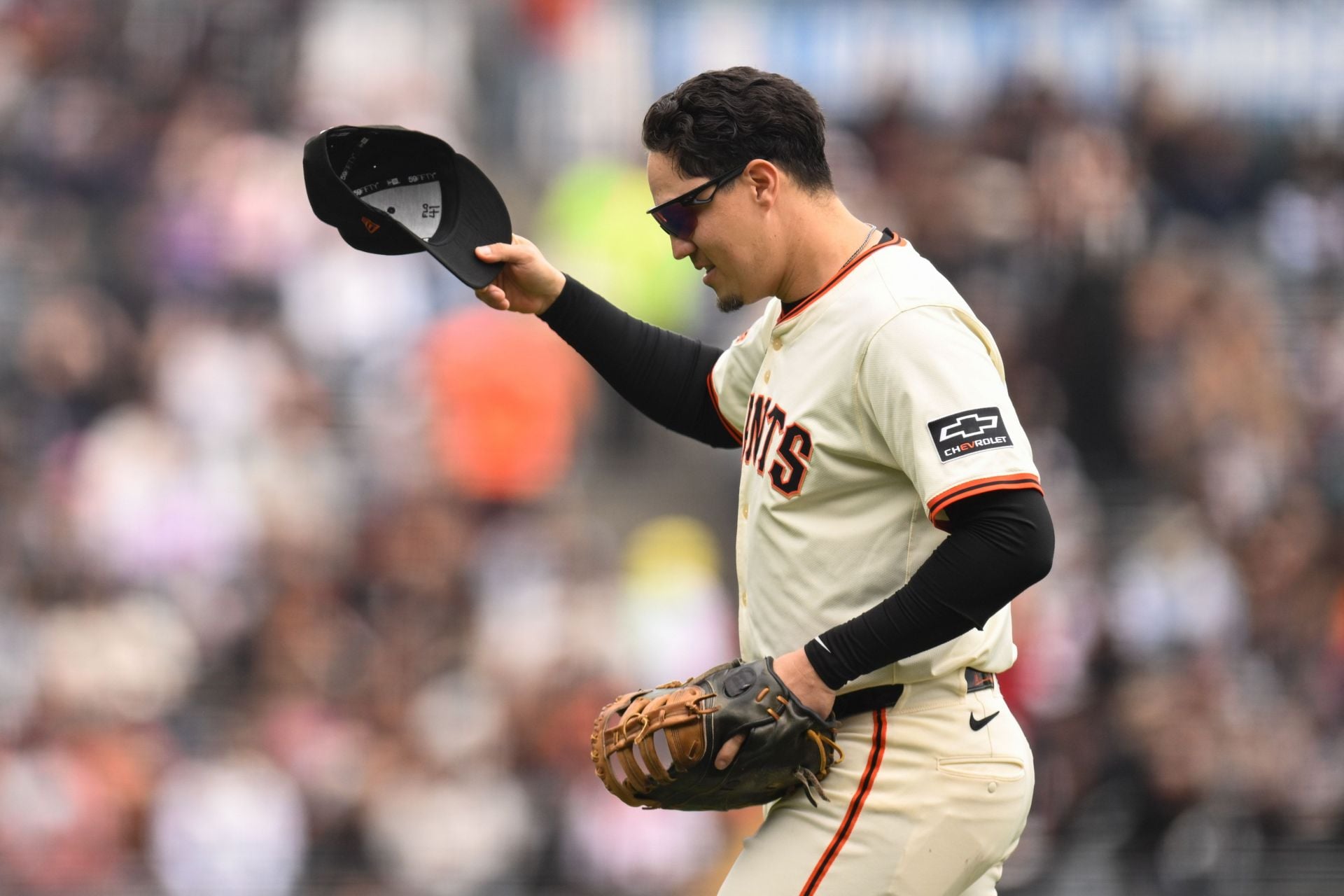 PICTURE: Wilmer Flores' wife Ivonelis dons black bikini, soaks up the sun in outdoor selfie