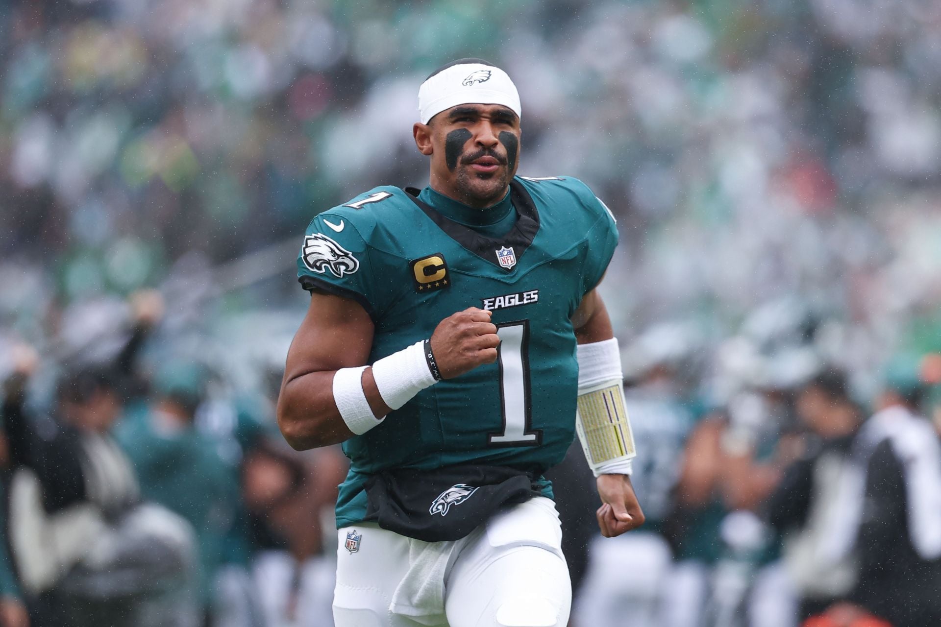 "It's fishy because how much money was gambled on Eagles": Ex-QB calls out NFL after Jalen Hurts' initial incident goes unreported