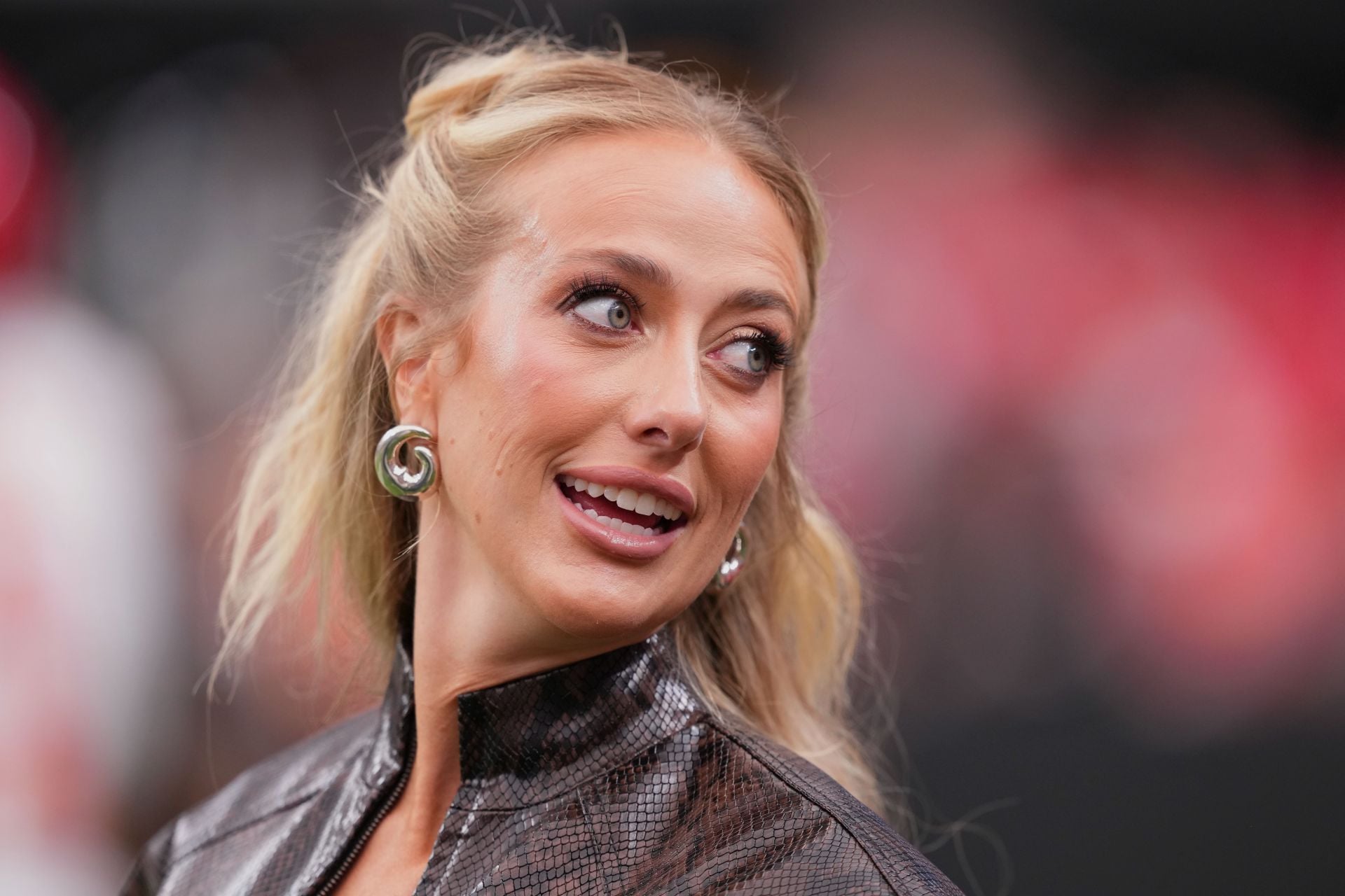 "Obsessed" Brittany Mahomes offers ‘scary’ Halloween preparation" sneak peek amid Patrick Mahomes' Bye week