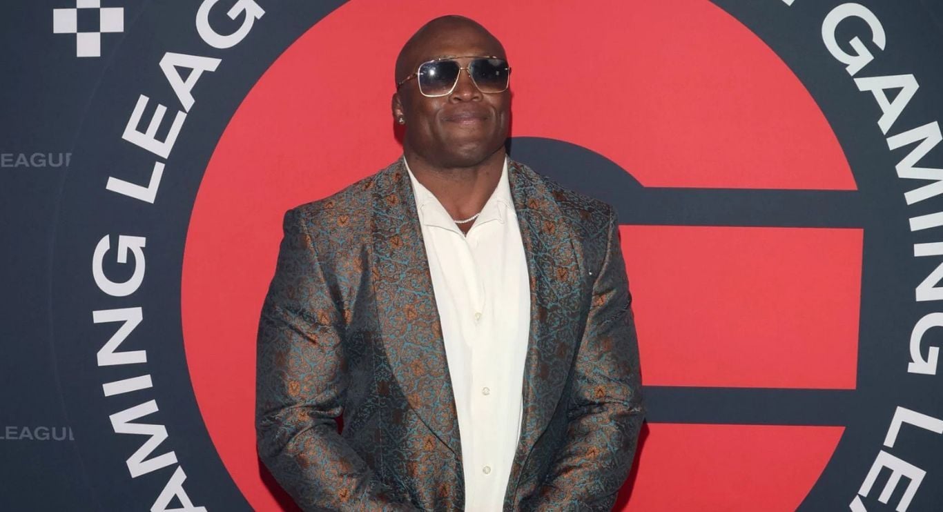 Top AEW star sends a message to Bobby Lashley amid his unexplained absence